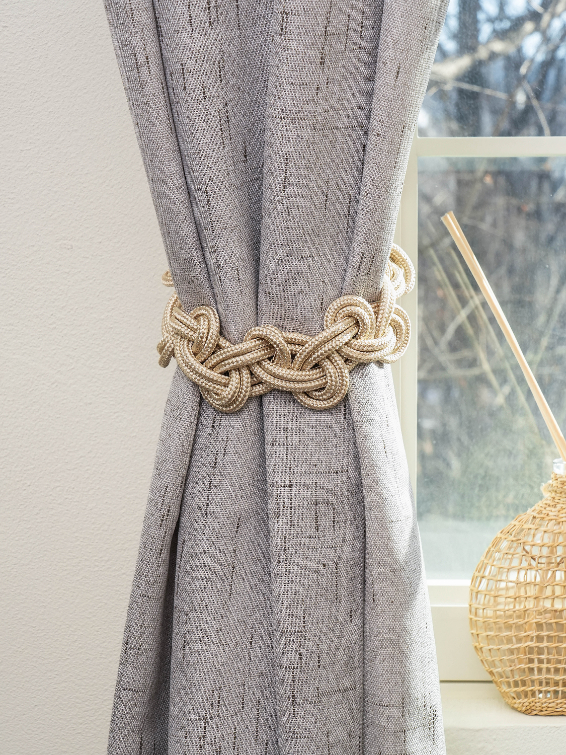 twisted long curtain ties