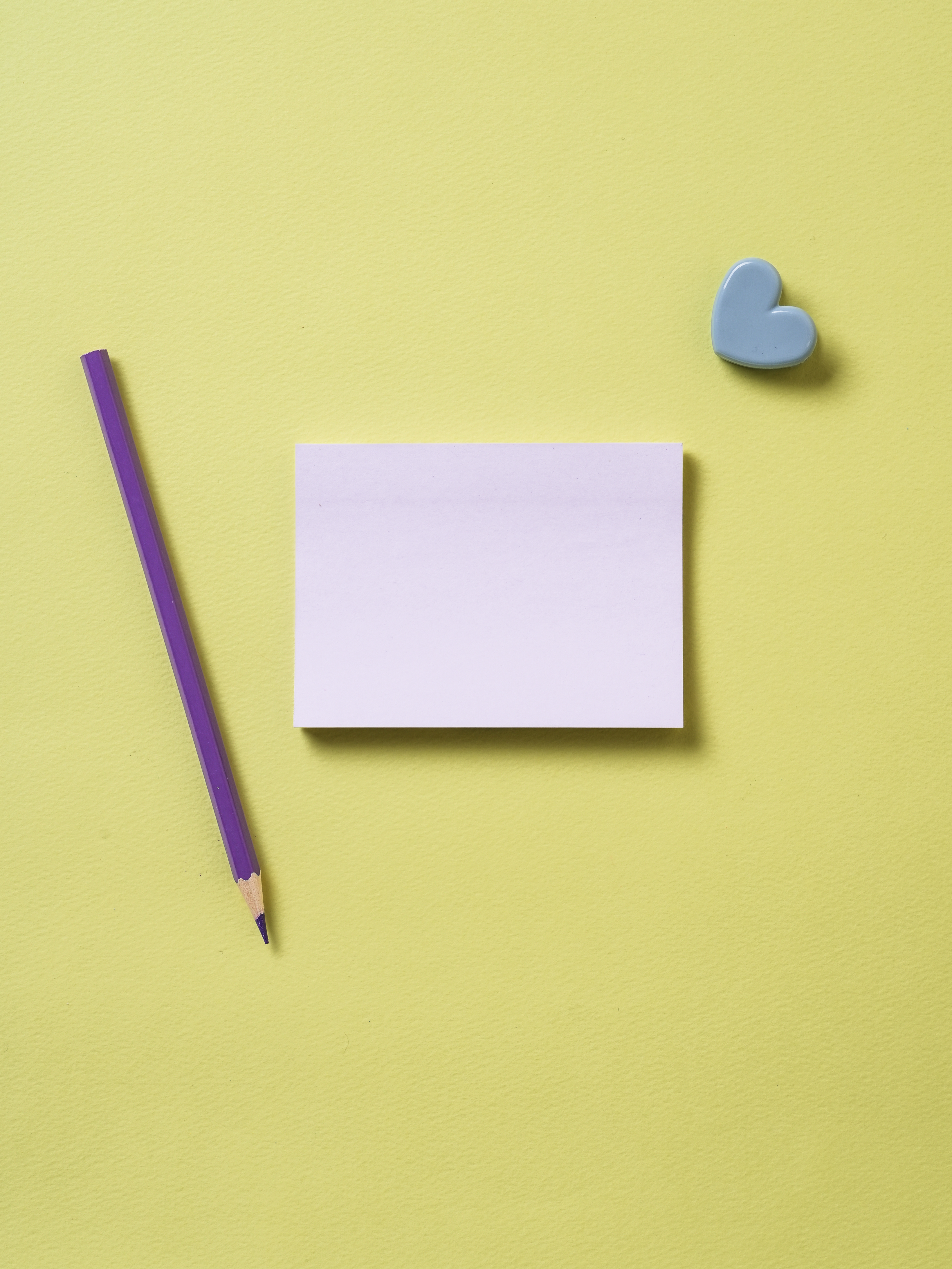 3M Post-it strong adhesive 102 x 75 mm 40 sheets pale purple
