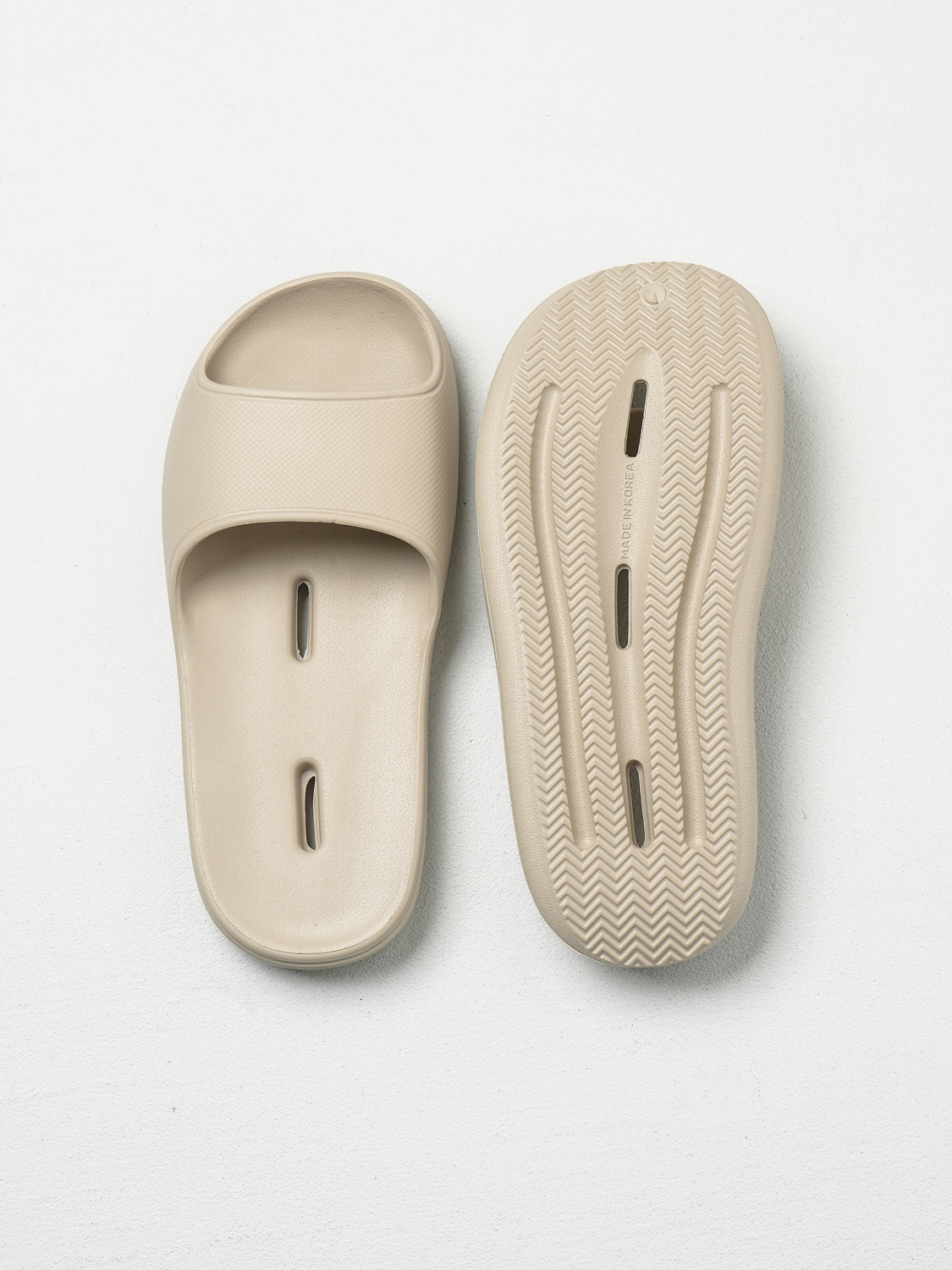 Wide low bathroom shoes 260~280 mm Mocha Mousse