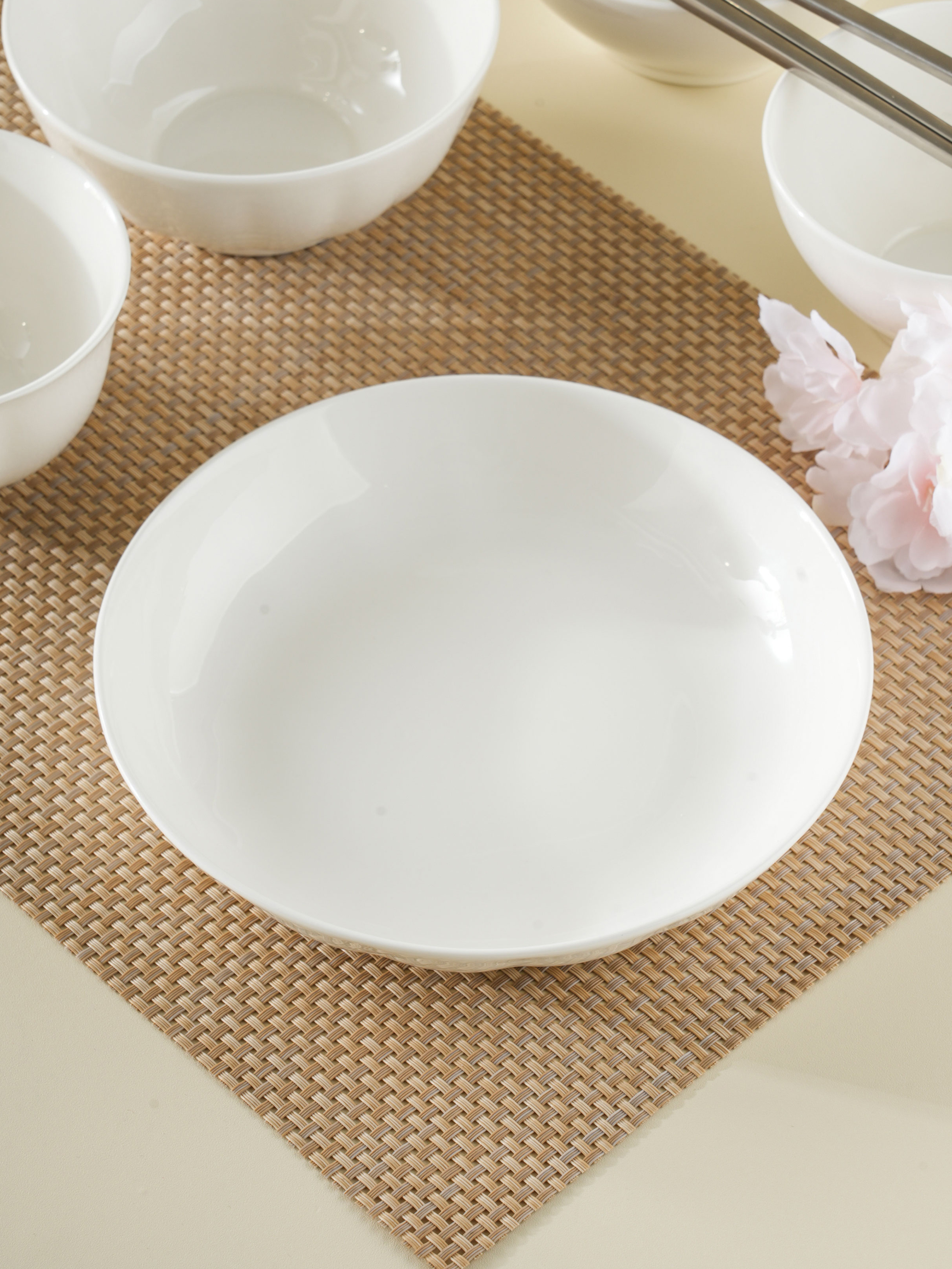 Bone china vertical line deep plate 20 cm