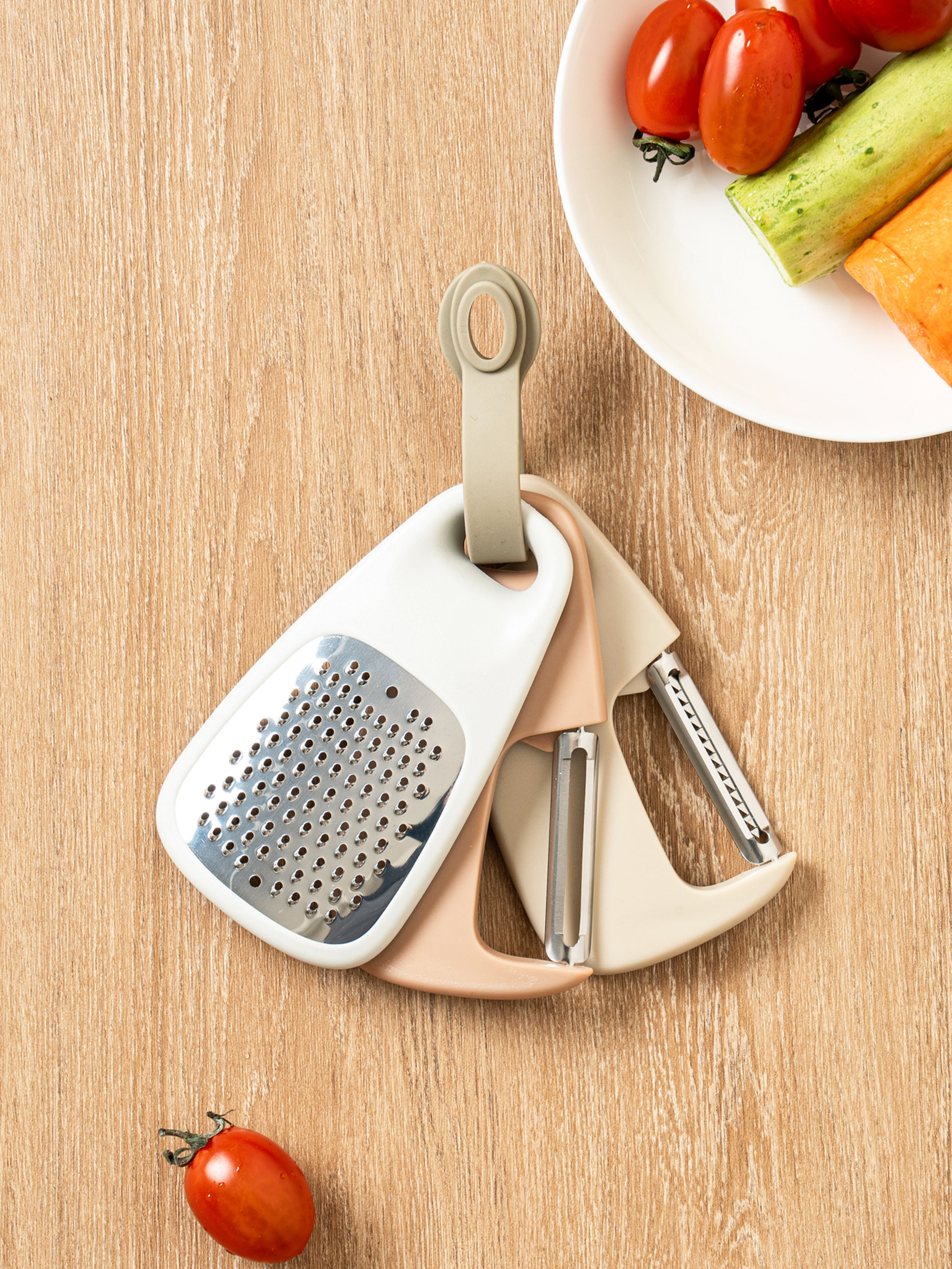 Potato knife & grater & peeler