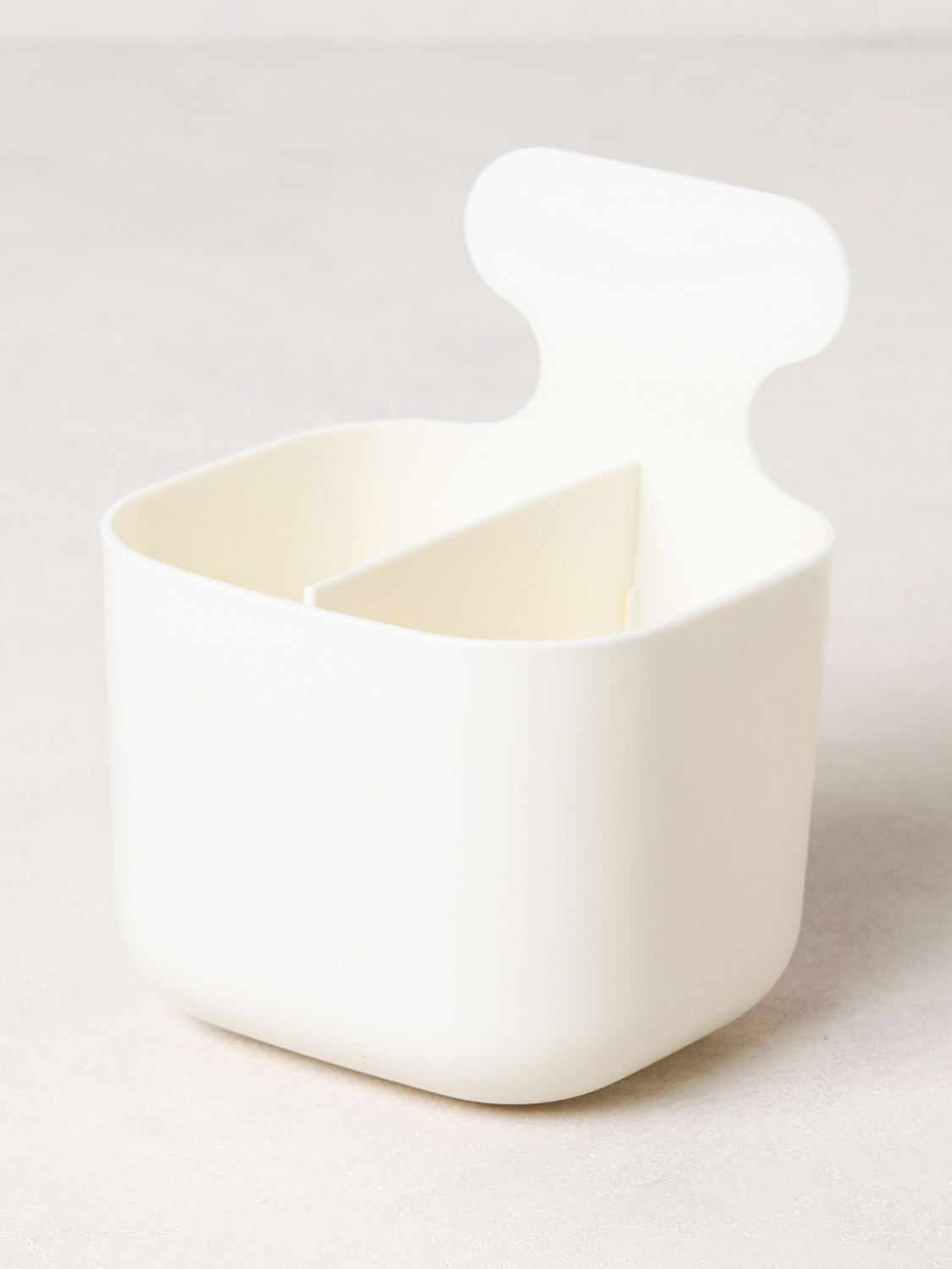 Magnetic type partition storage box 9