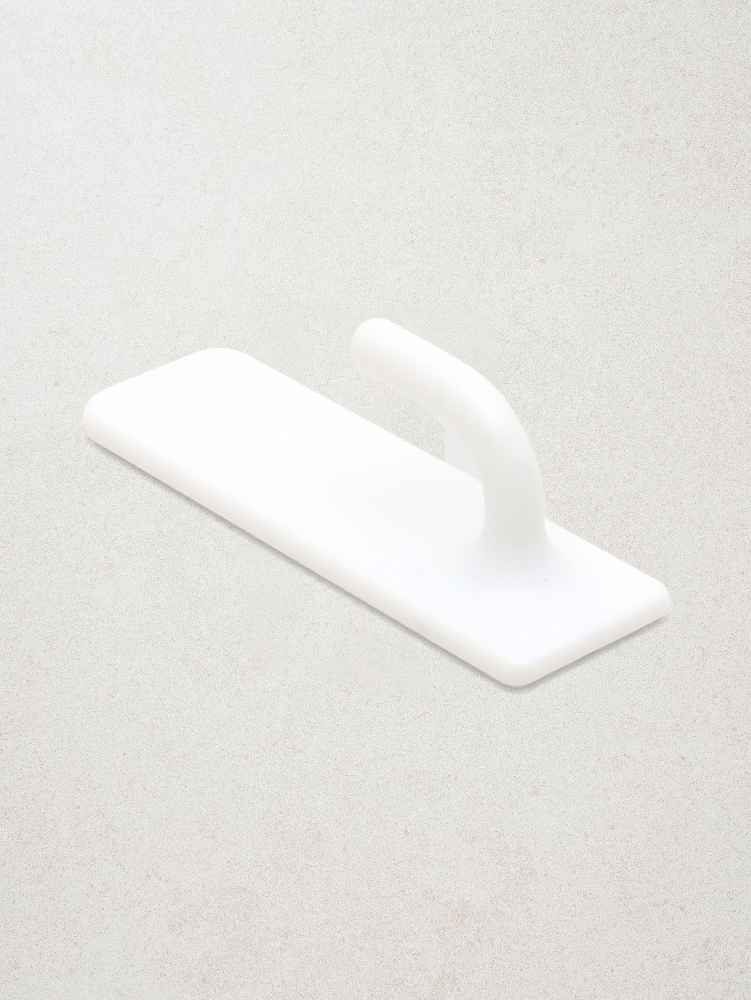 3M Command Utility Hook Medium Size 4 Pieces