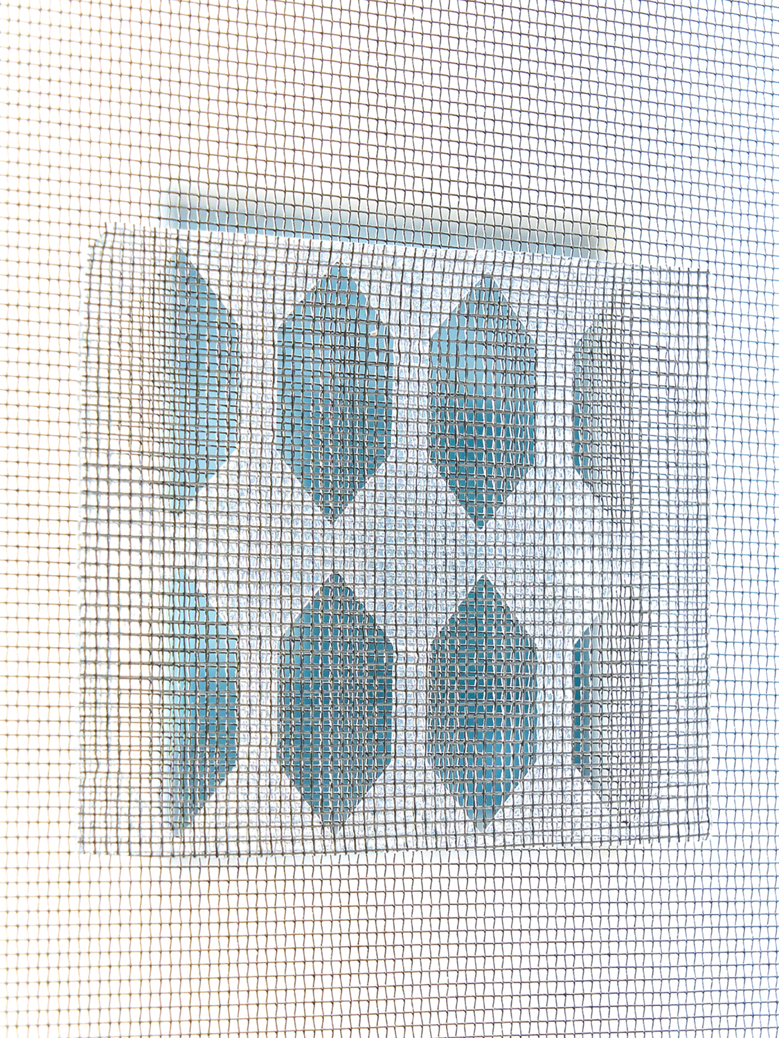 Cut-out ventilated insect screen 10 cm