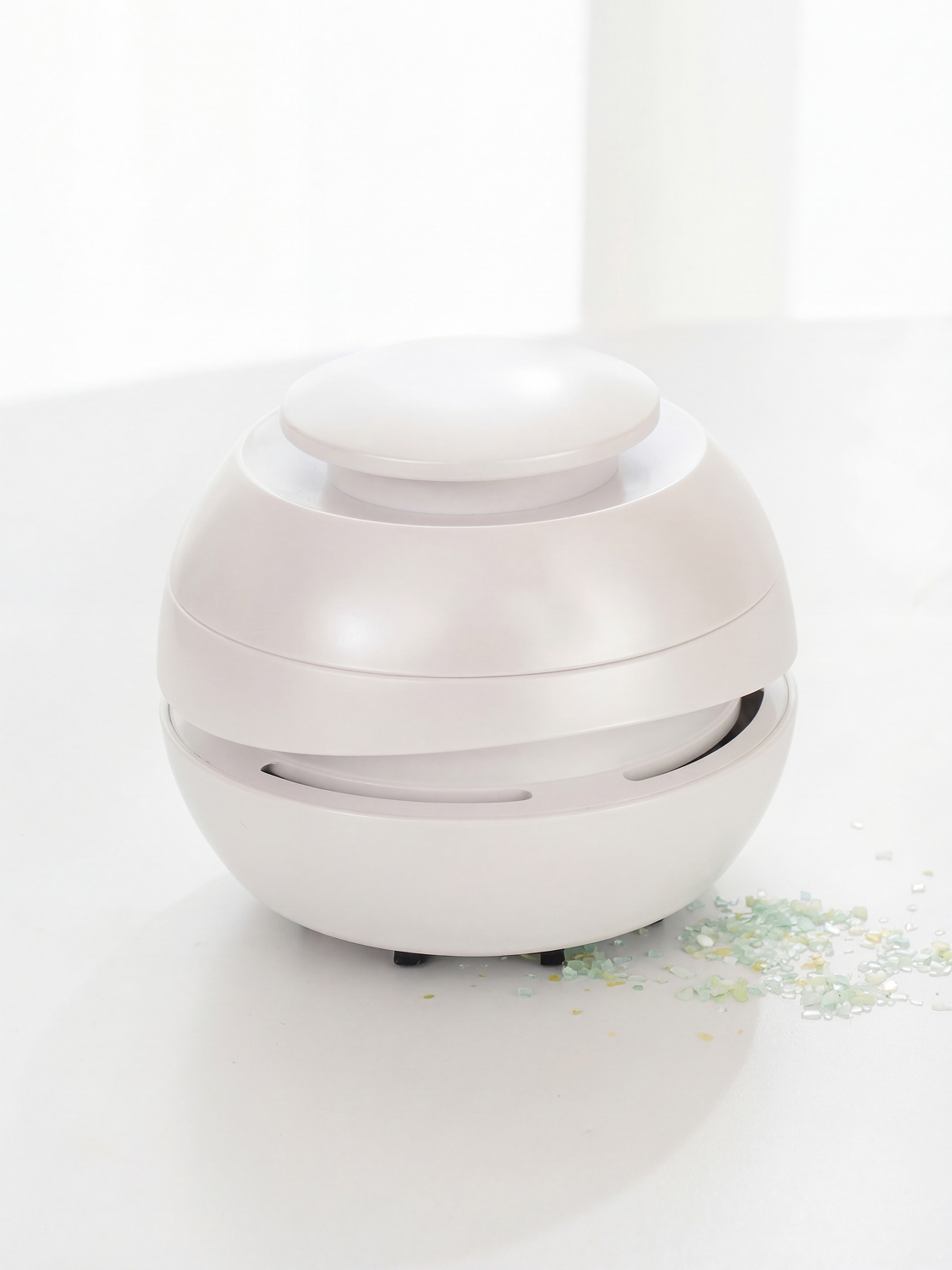 Simple desk electric vacuum cleaner