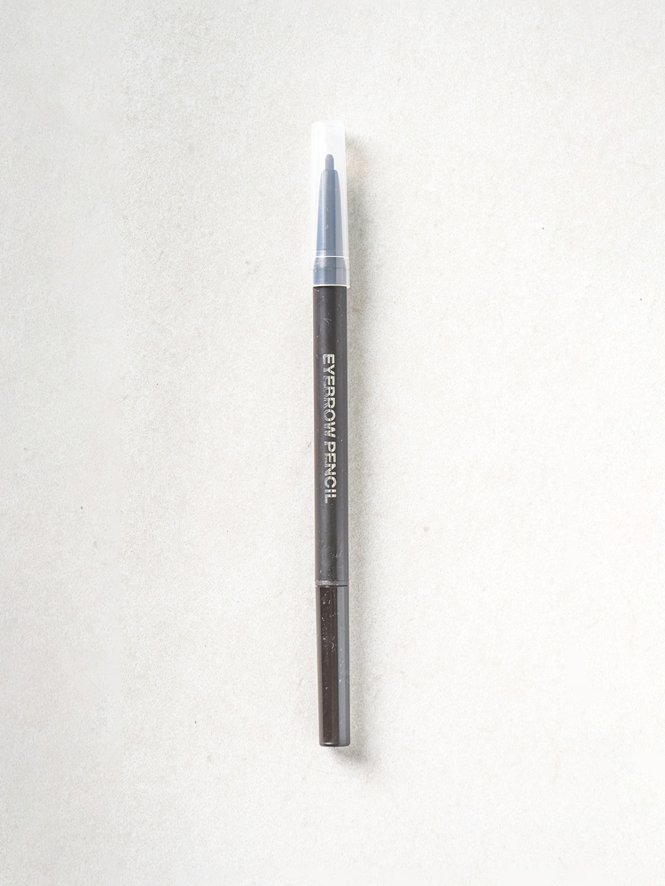 Round eyebrow dark brown