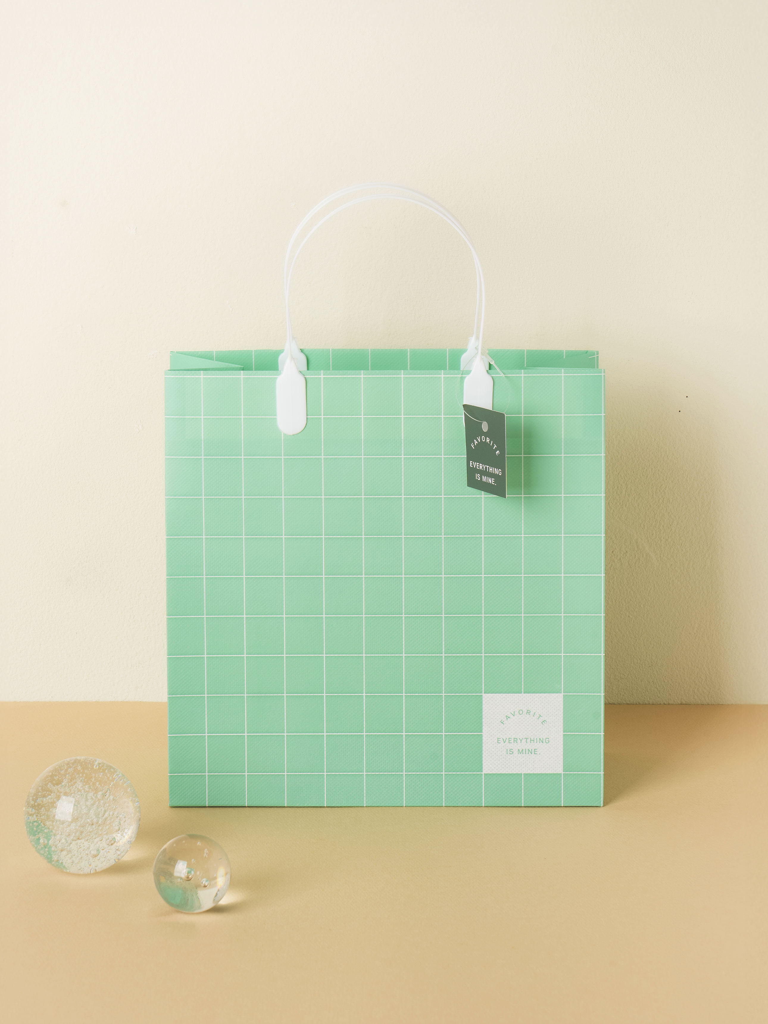 Square Pattern Nonwoven Bag Green