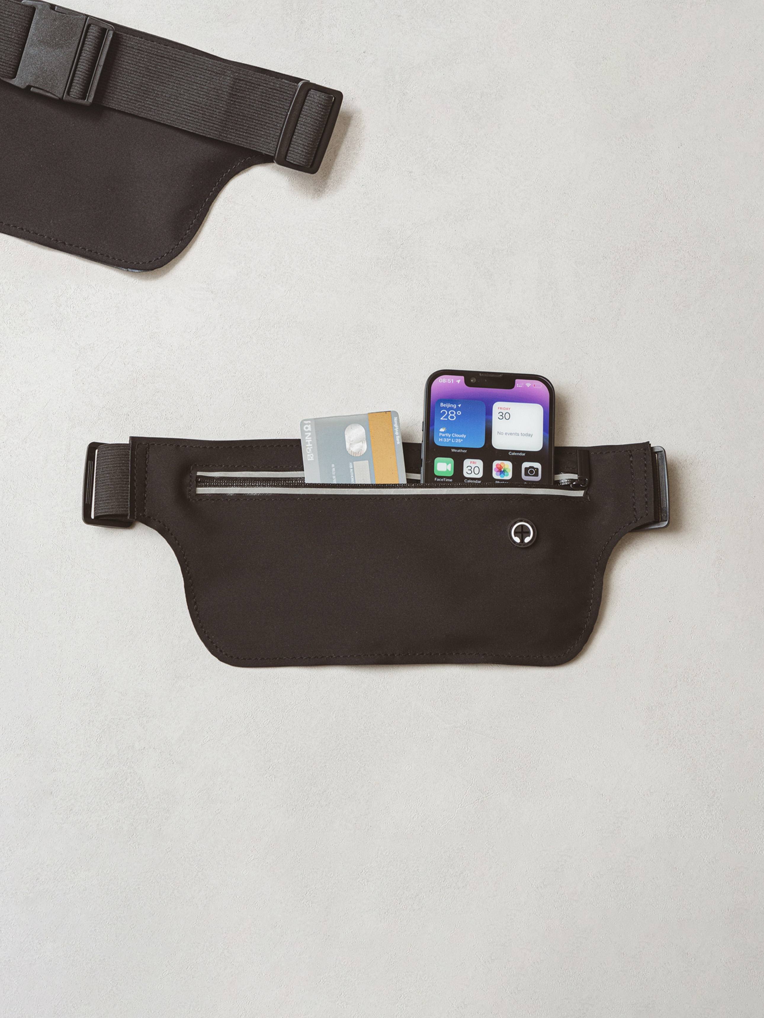 Flat safety hip bag for travel