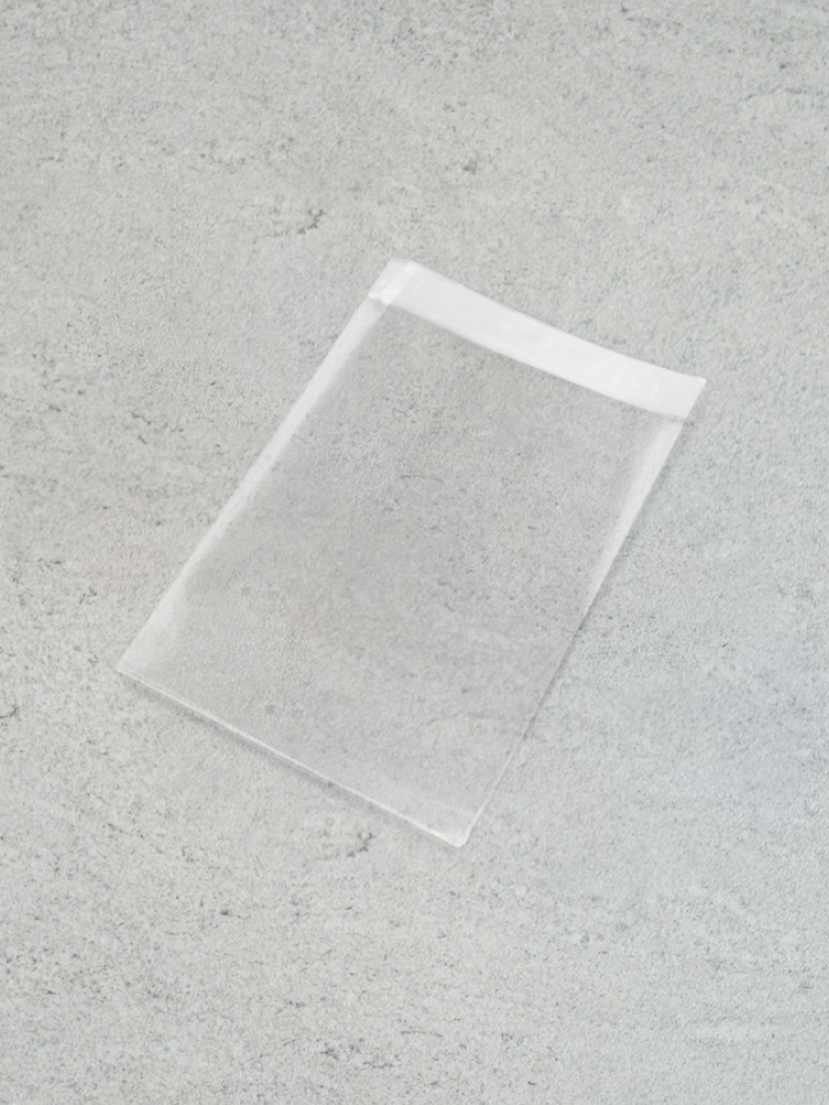 Adhesive transparent packaging bags 18X23cm, 20 sheets