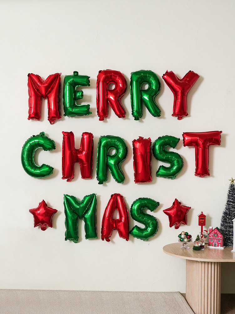 Christmas at Home Merry Christmas Balloon Garland Star