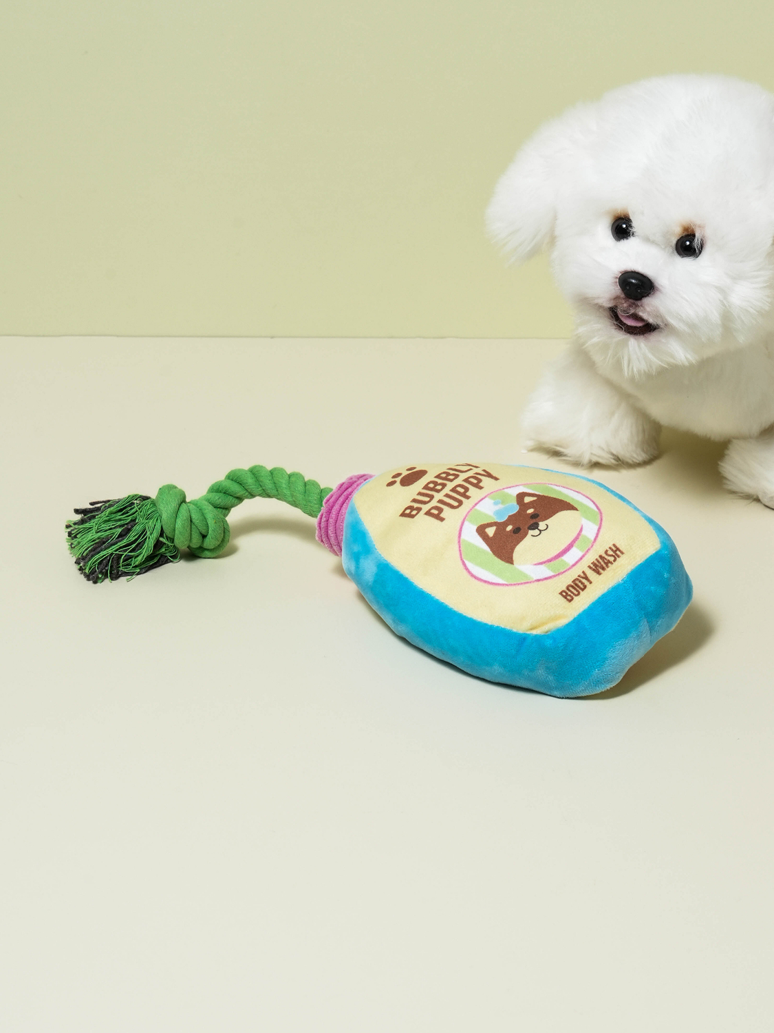 [Pet] Body wash-shaped plush toy