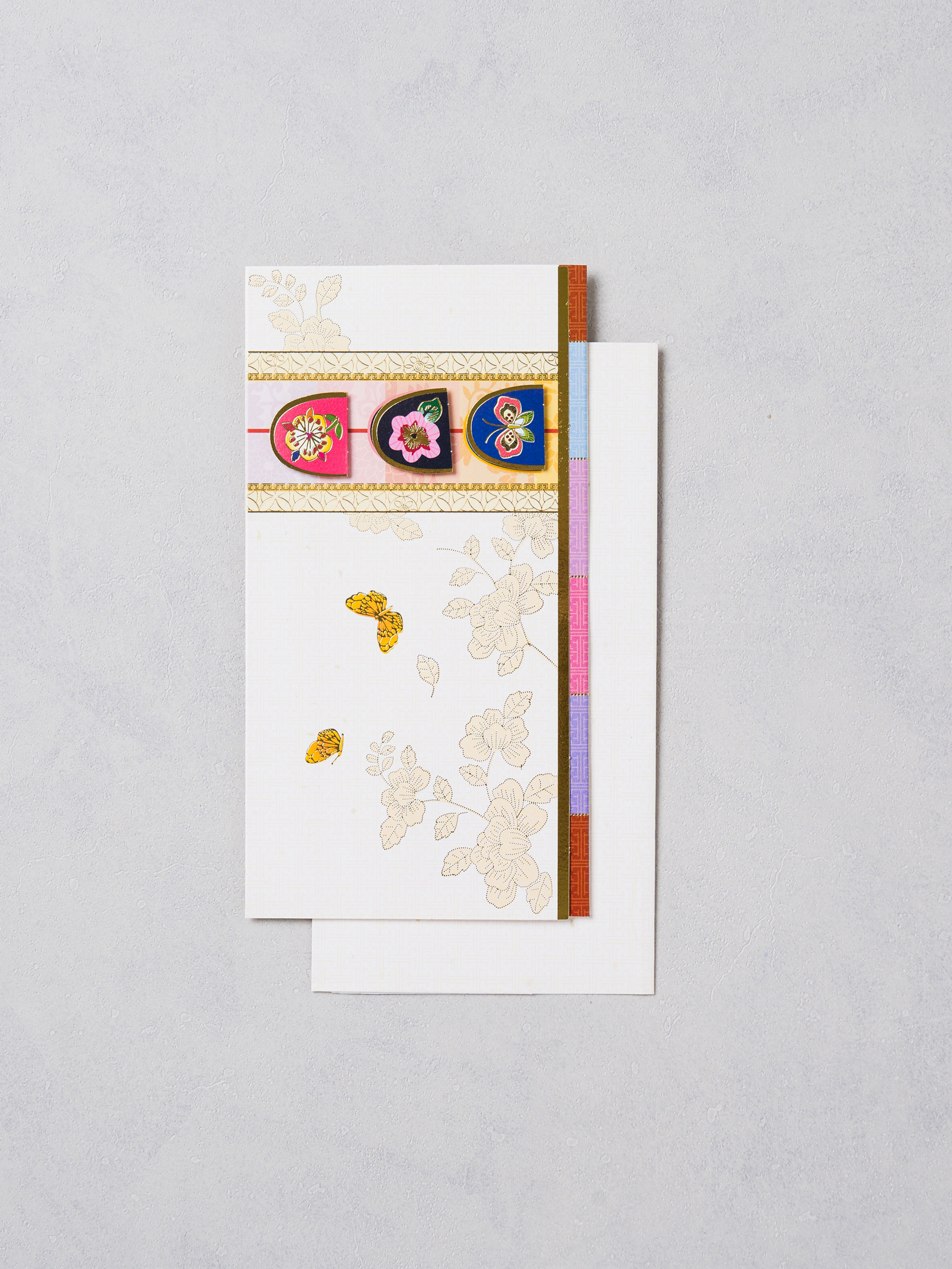 2-pack traditional design envelopes beige