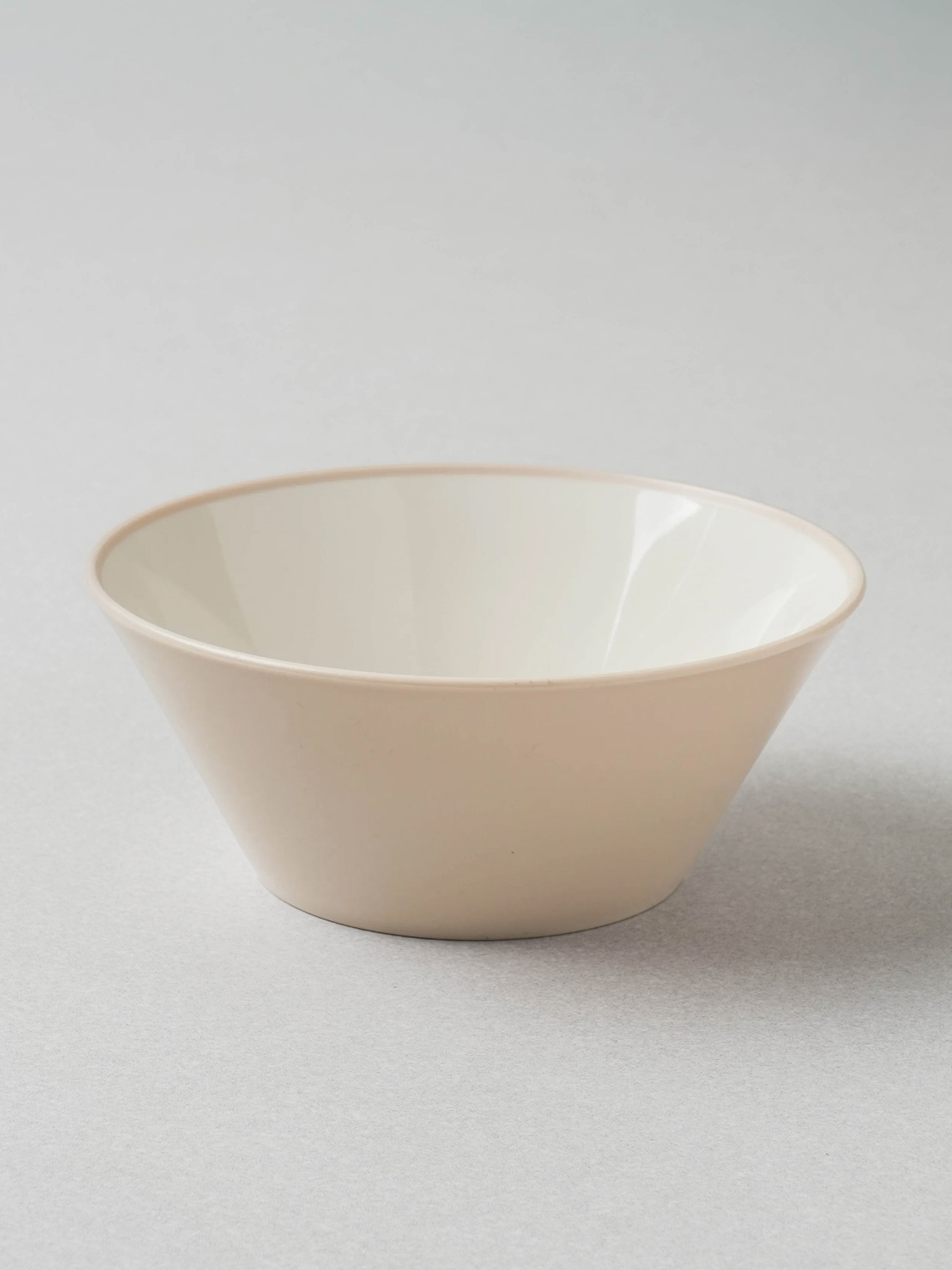 Two-tone round ball 14.5 cm beige
