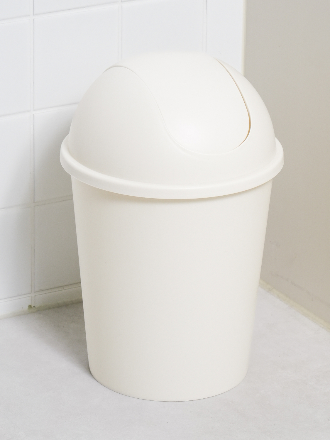 원형 스윙 휴지통 5 L
