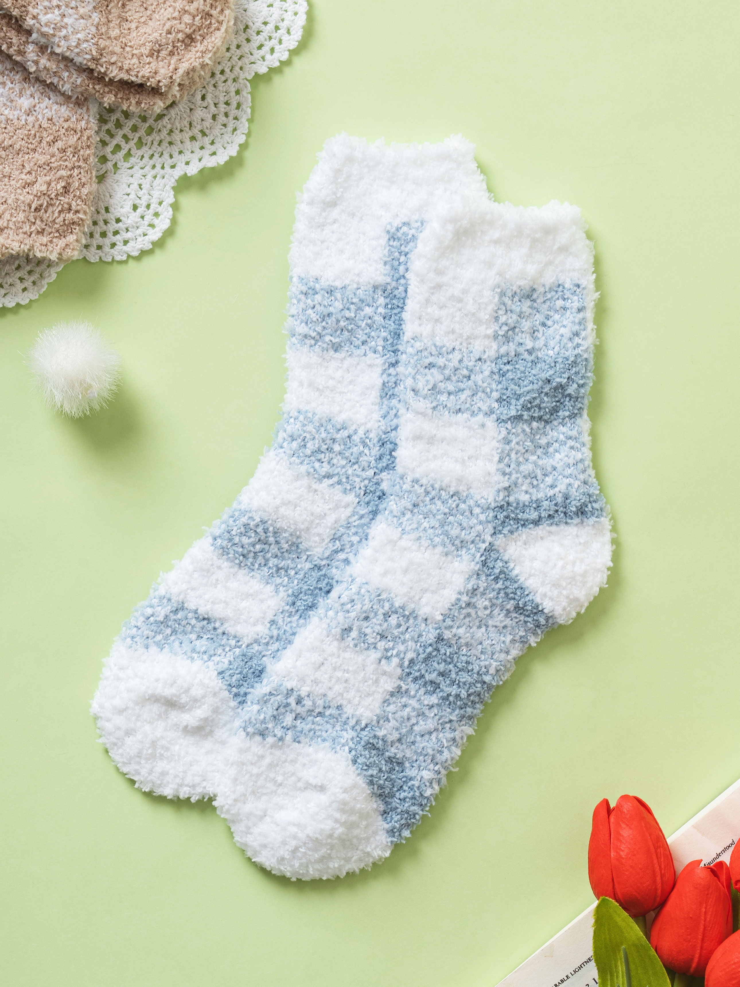 Monfoot Women's Checked Sleep Socks Blue