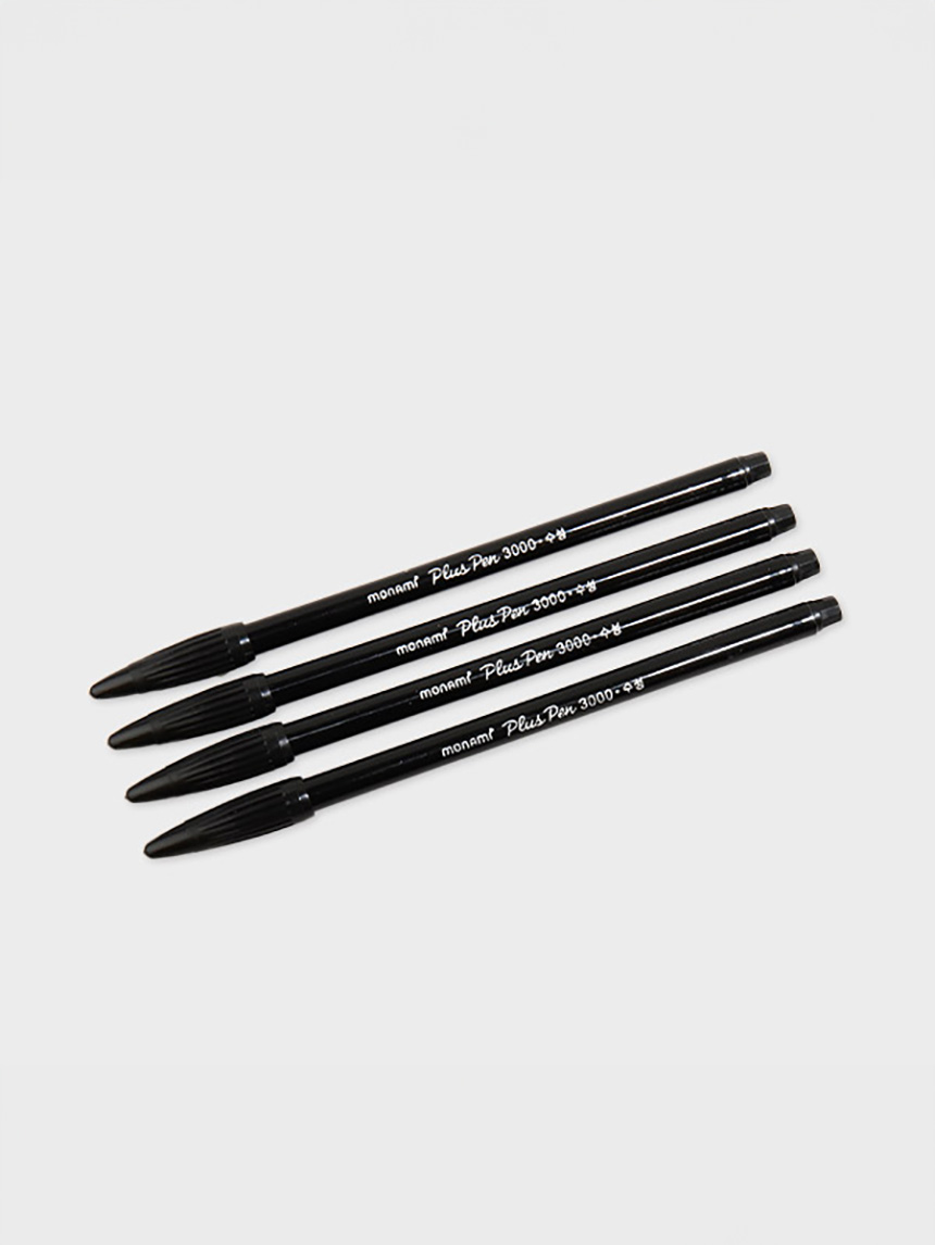 Monami Plus Pen 4 pcs (black)
