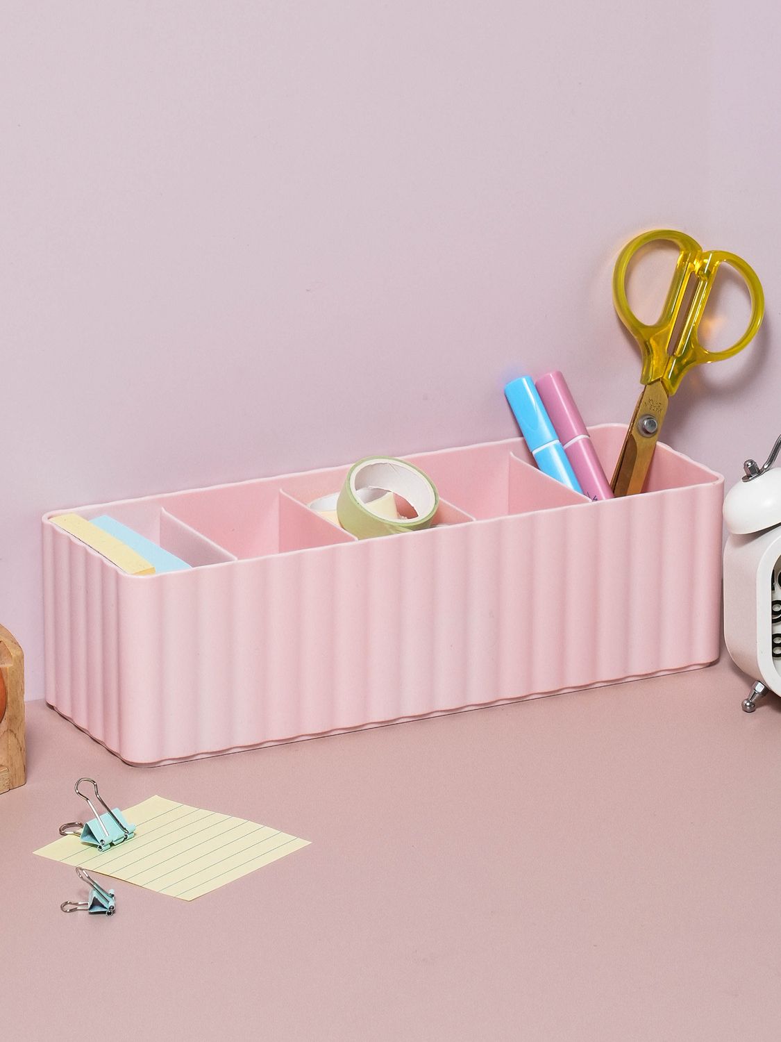 Wave 5-compartment multipurpose storage box
