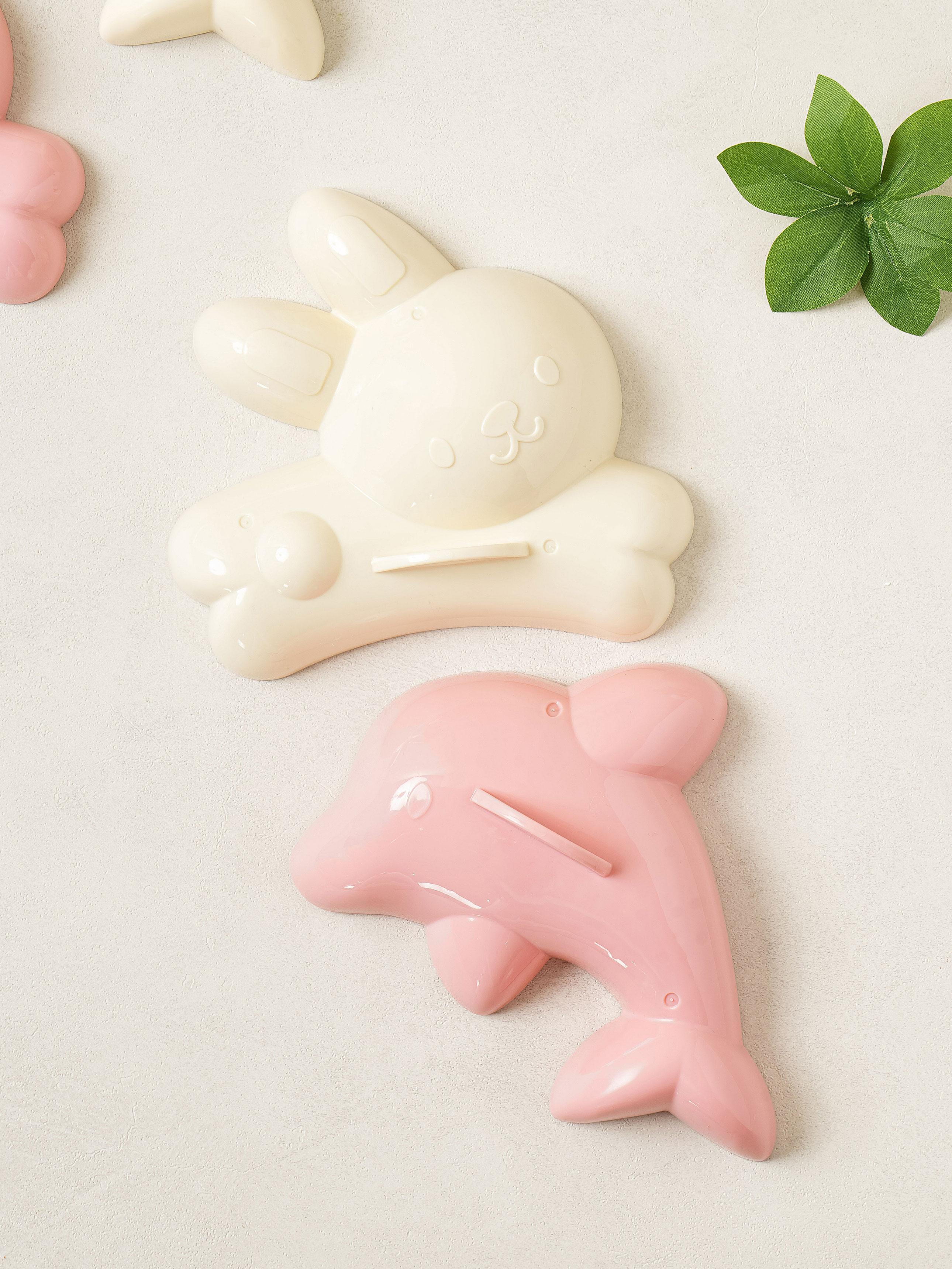2 animal-shaped rice ball molds