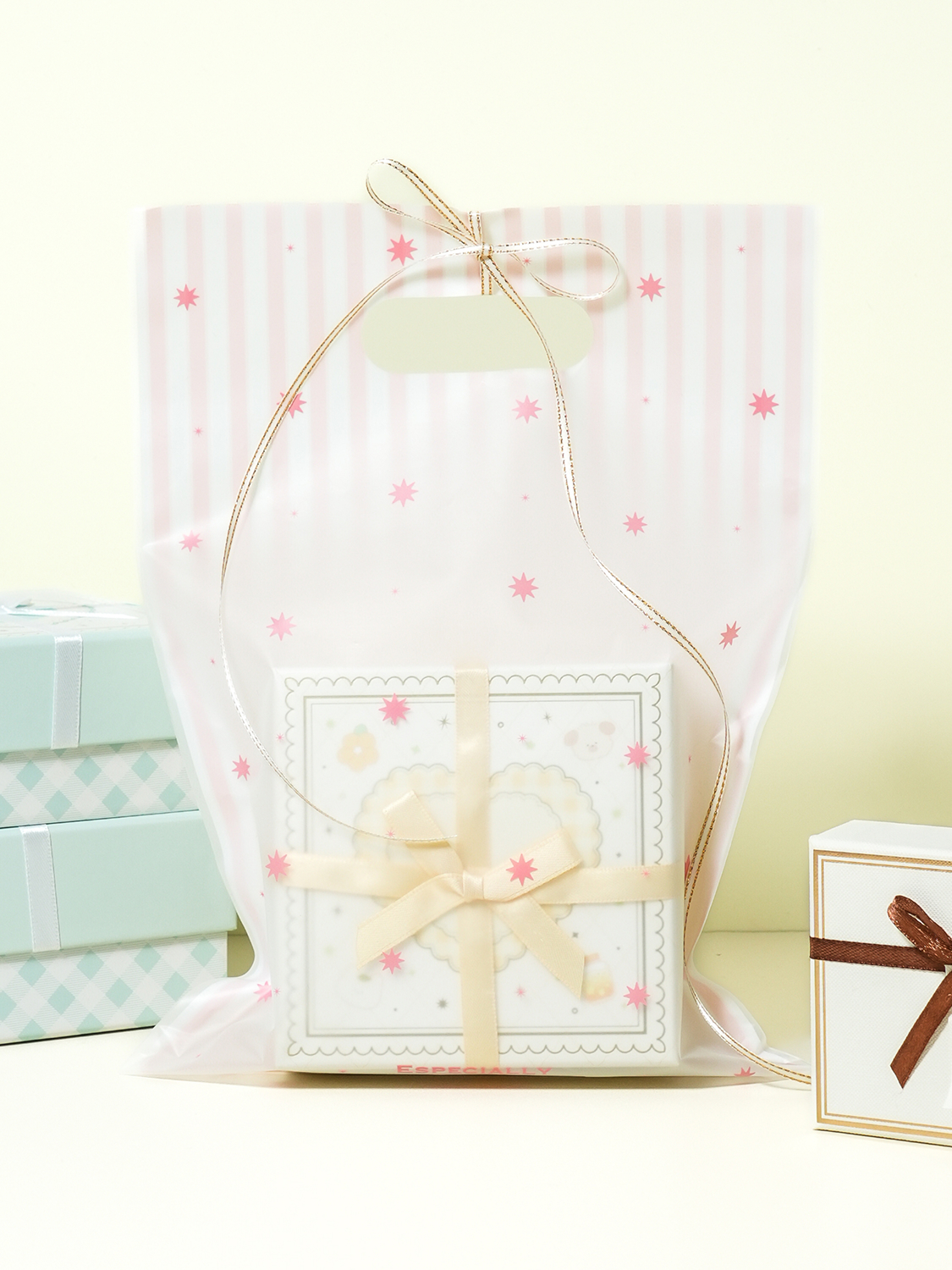 Pattern handle envelopes 22 x 31 cm, 5 sheets