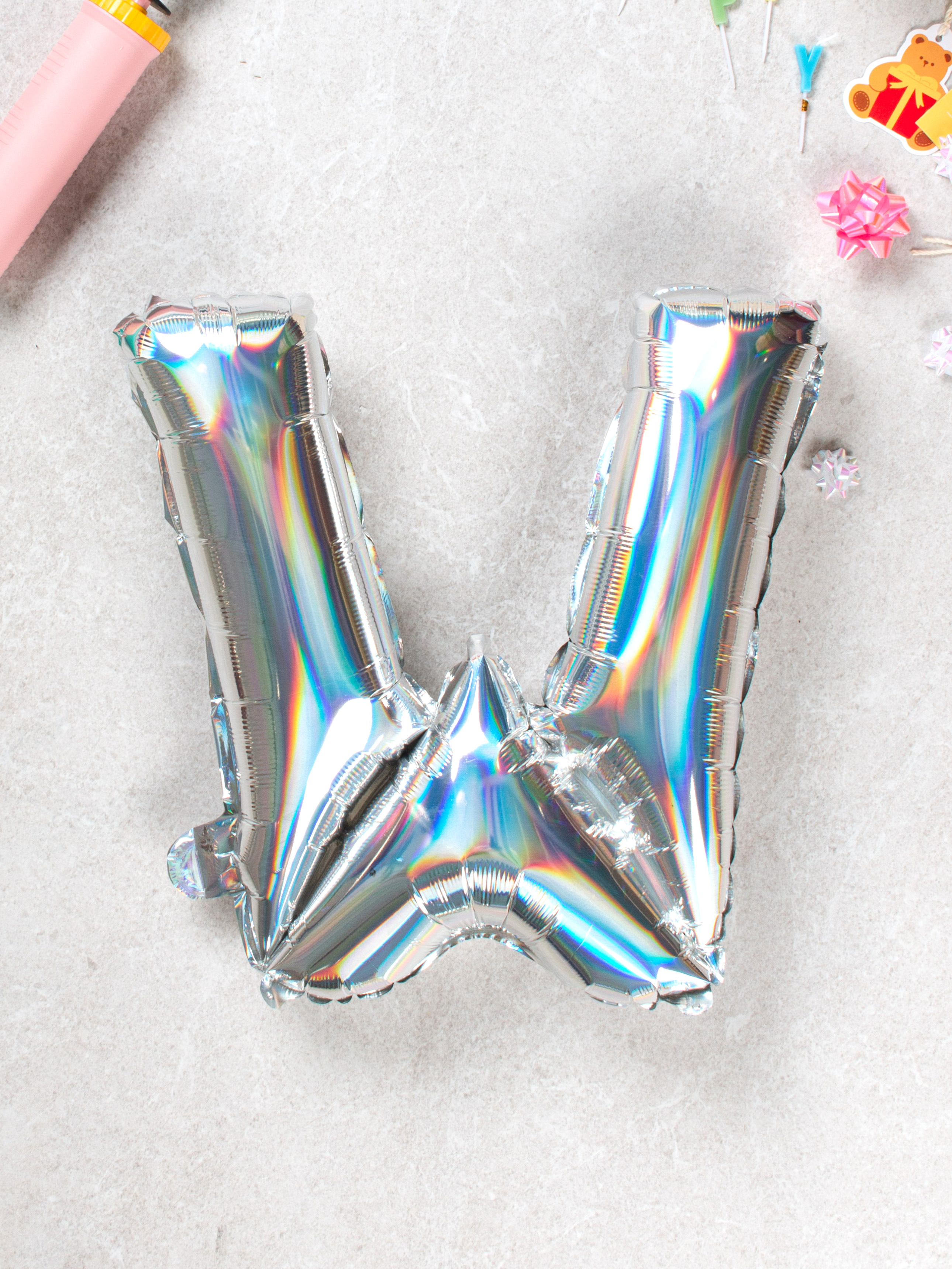 alphabet balloon W