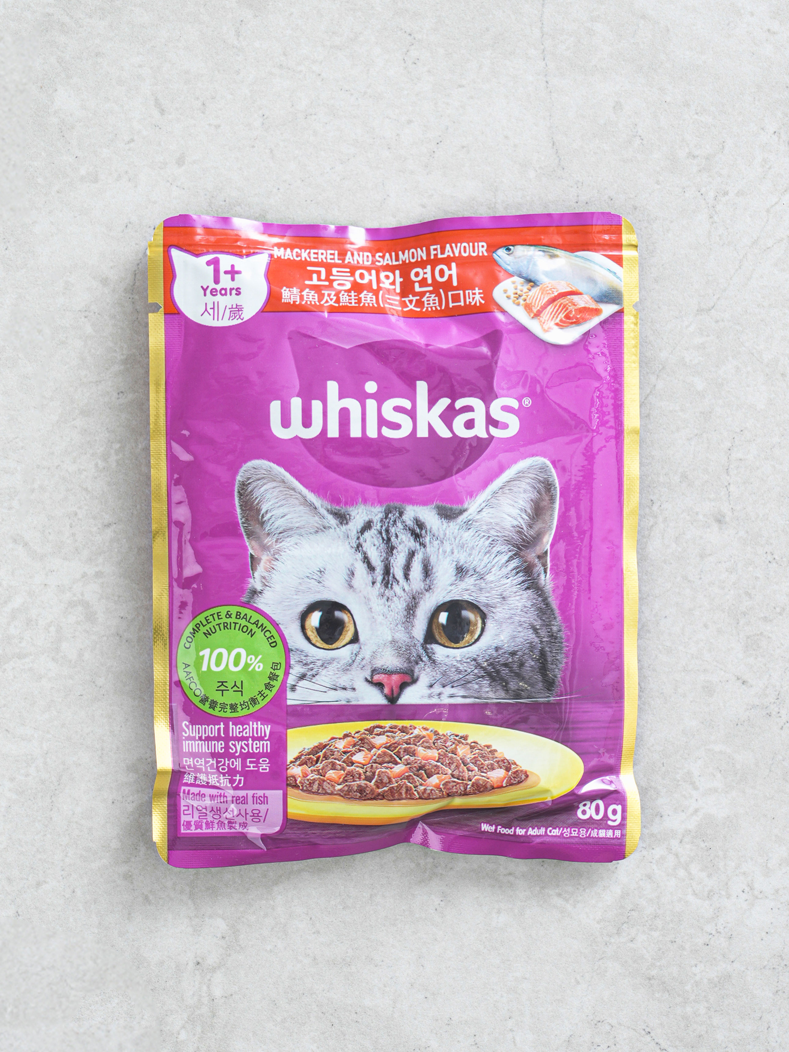 [Pet] Wiscas adult cat pouch 80 g mackerel and salmon