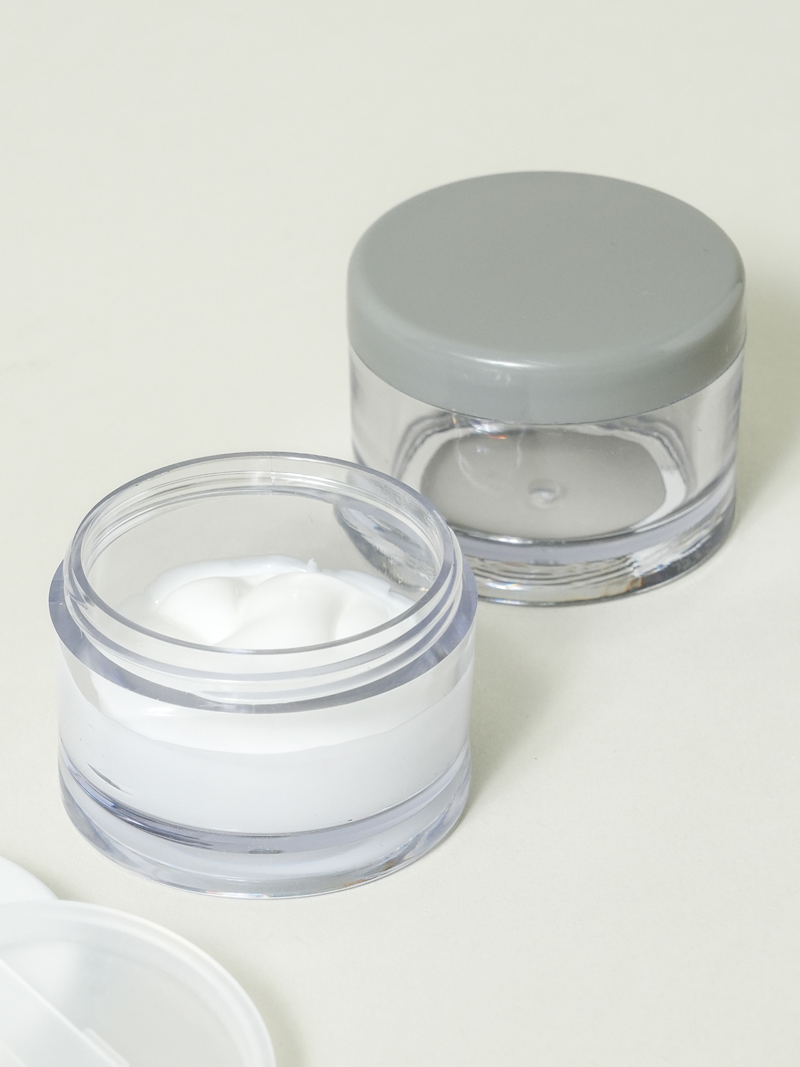 스패츌러 포함 크림 용기 30 ml 2개입