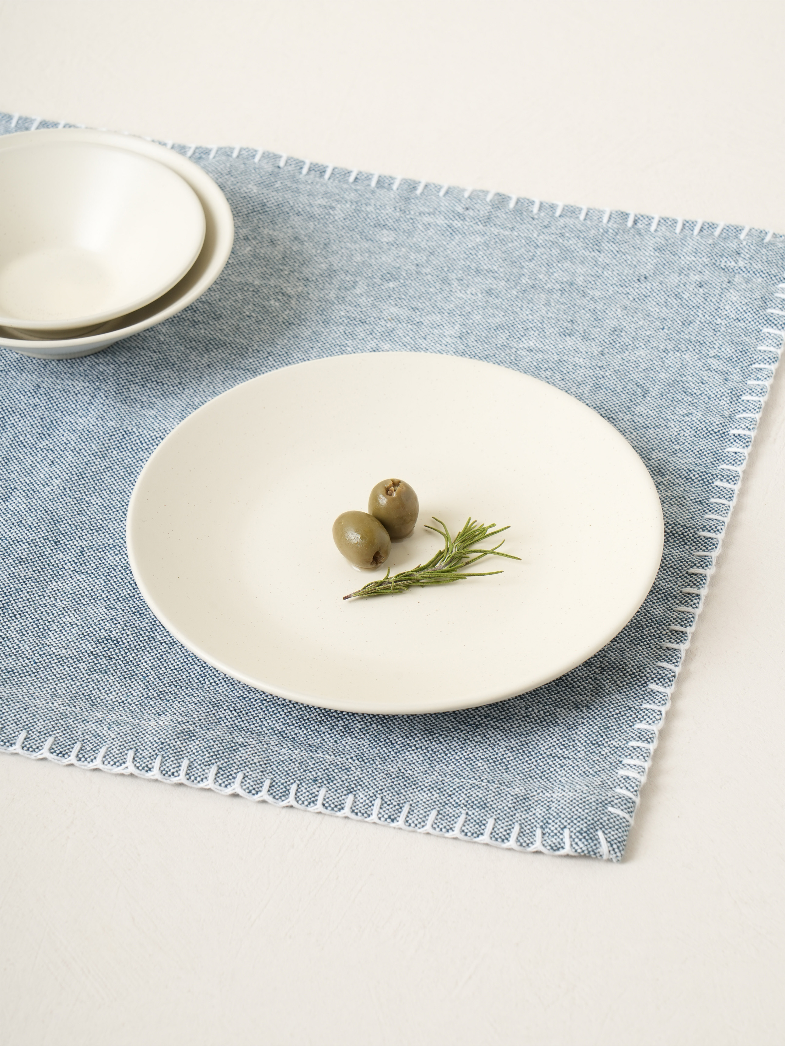 Matte pastel plate 18 cm