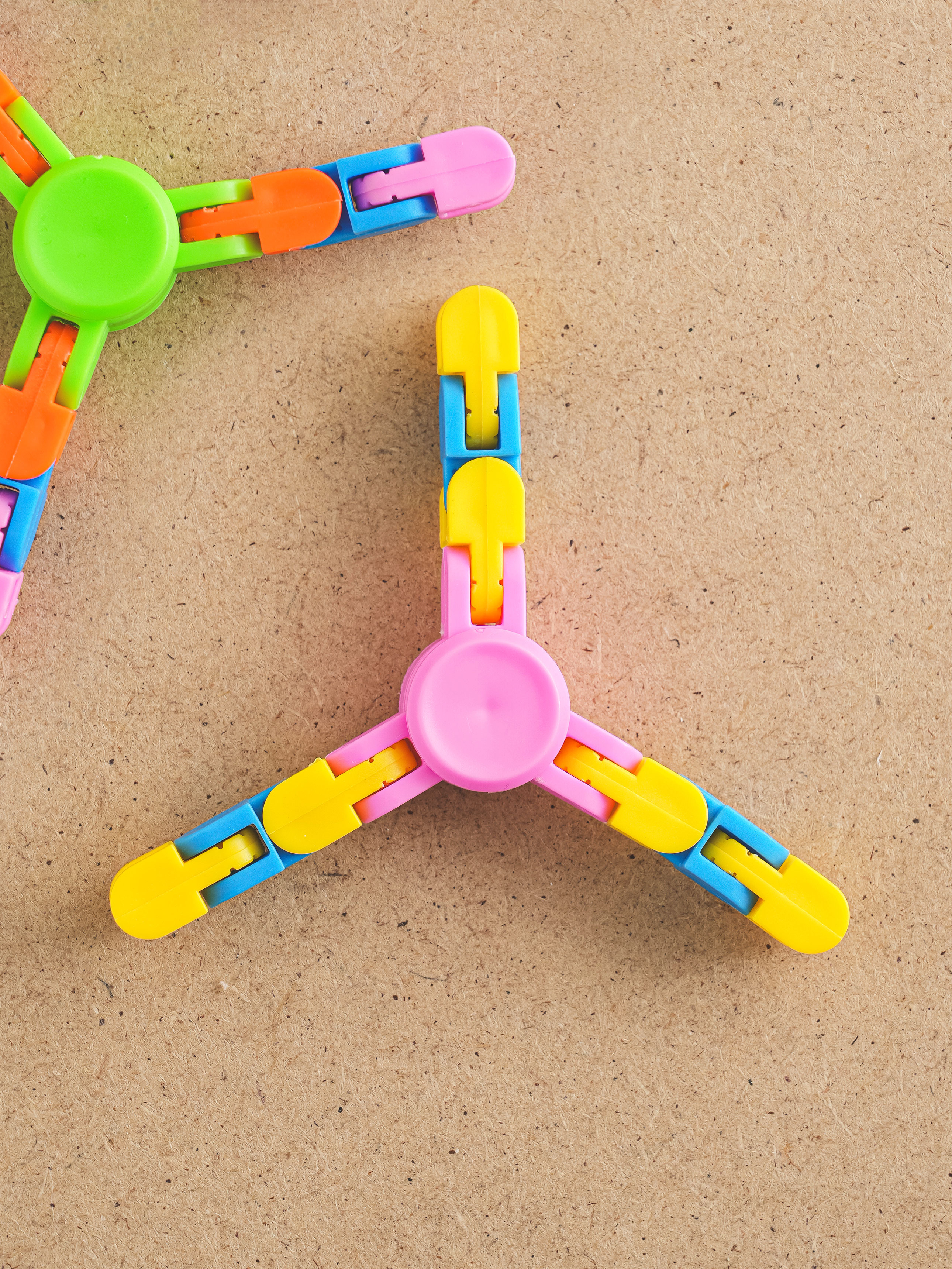 joint transformation spinner