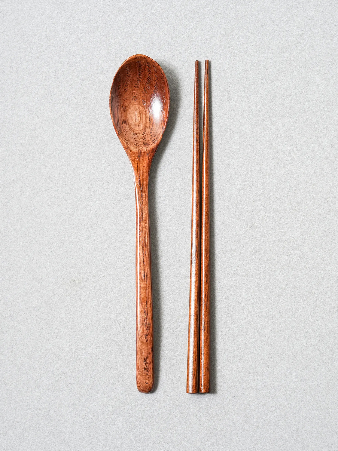 Lacquered spoon set