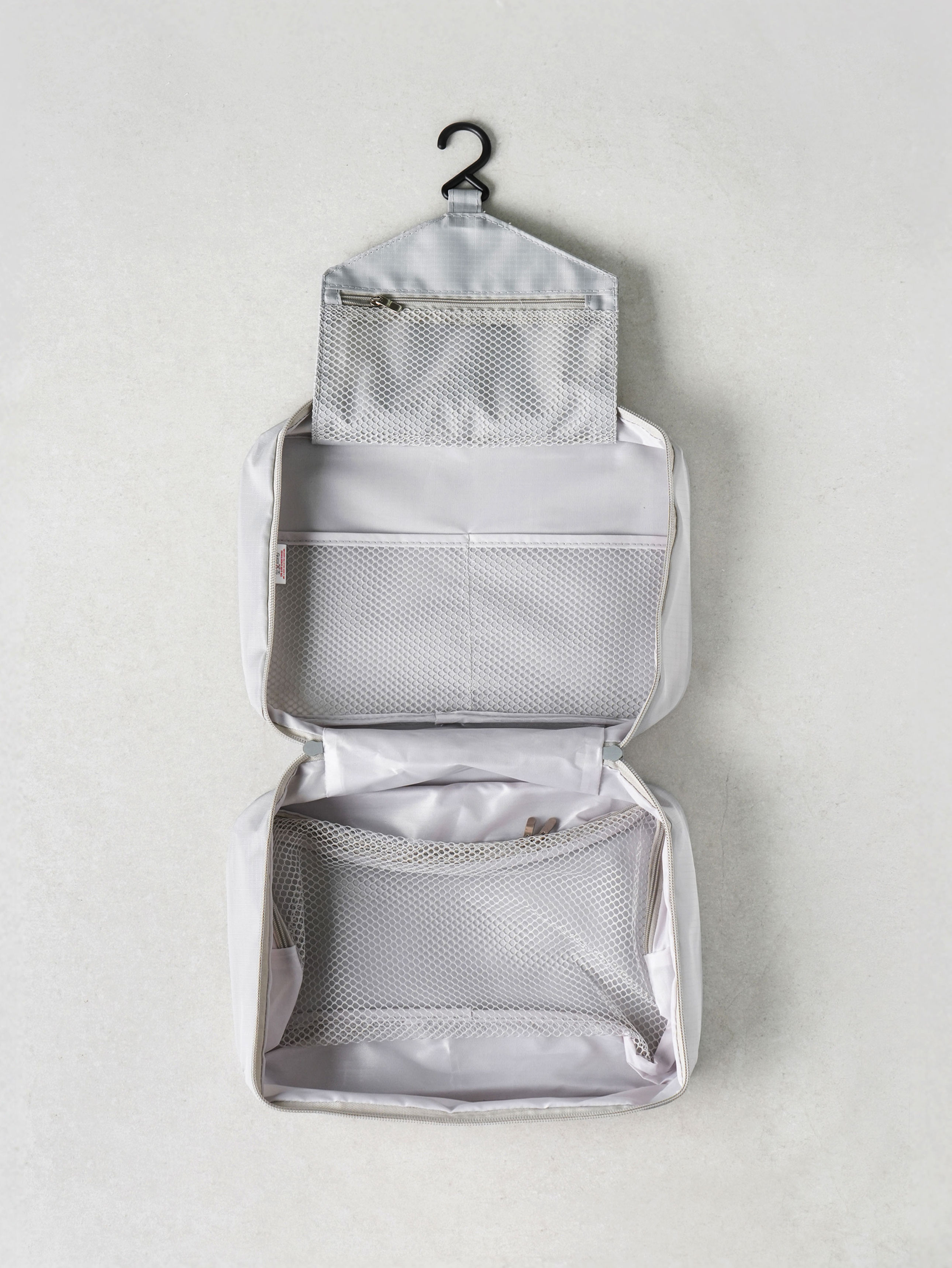 Travel hanging three-tier toiletry bag light gray