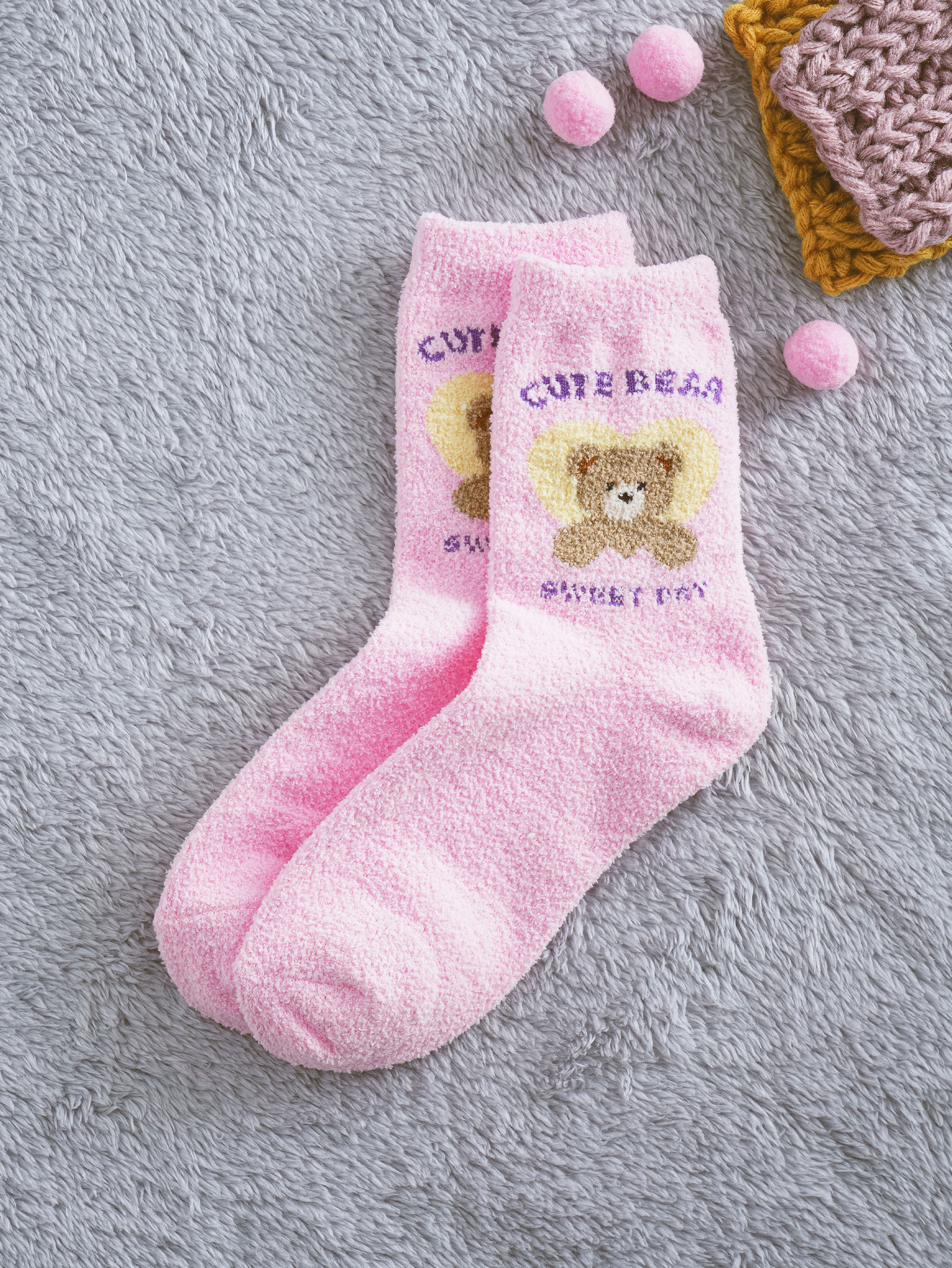 Kikiya Socks Bear Point Sleep Socks Pink