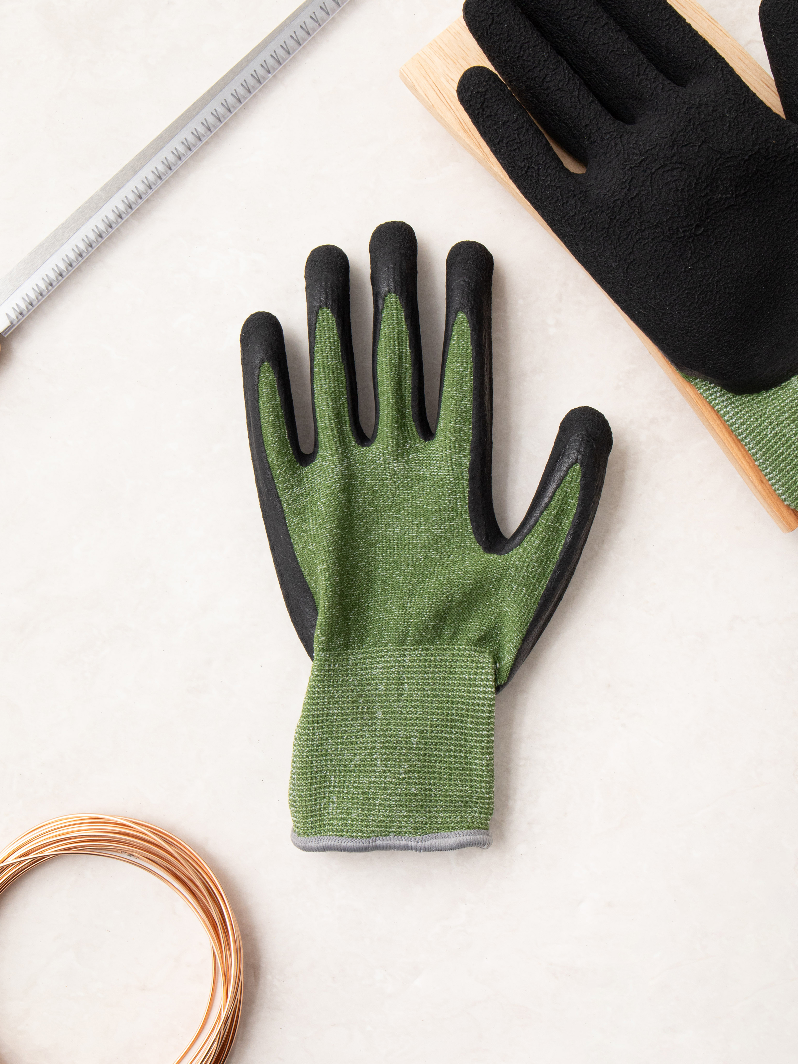 Foam latex gloves M