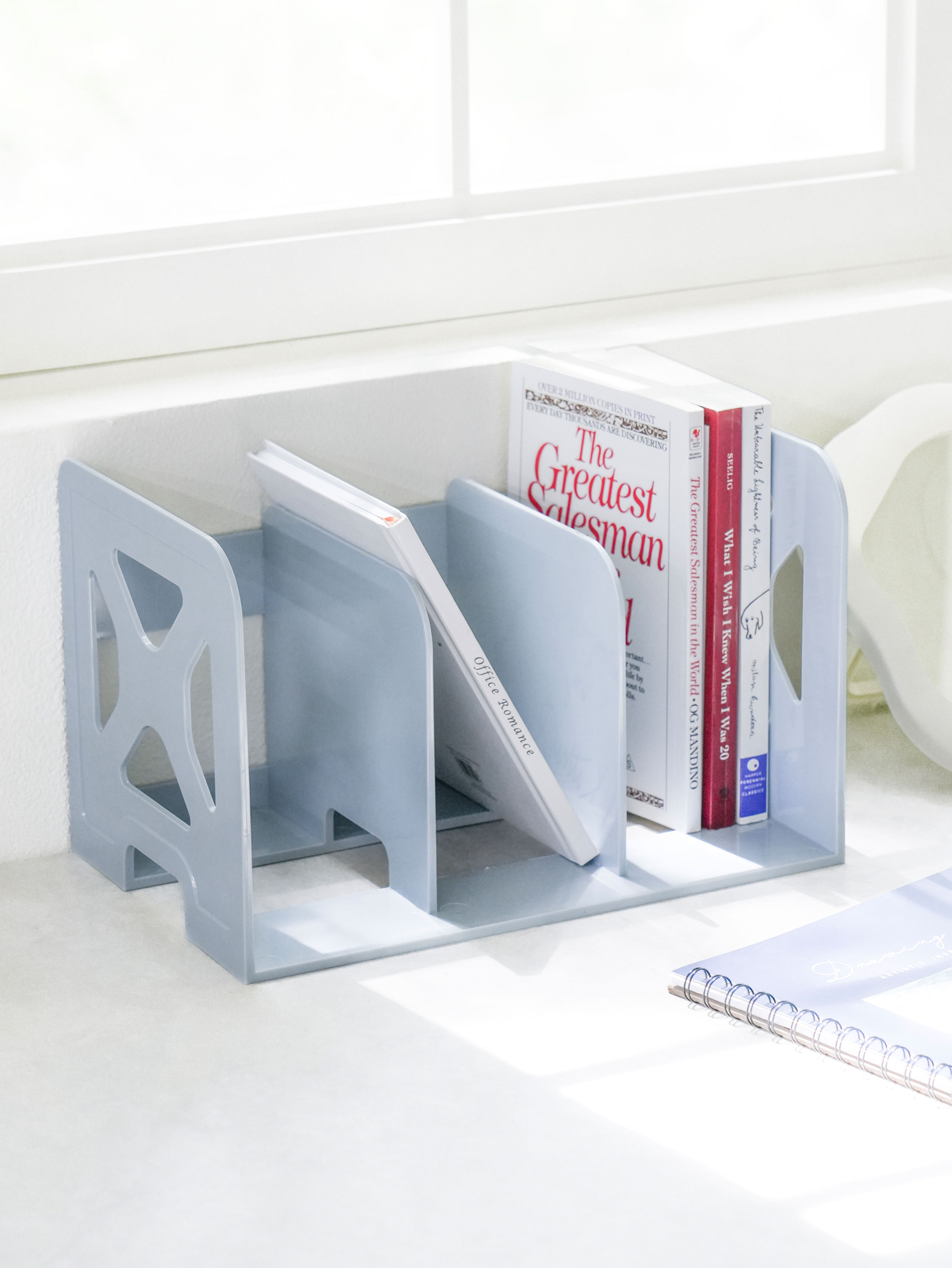 3-tier bookshelf blue