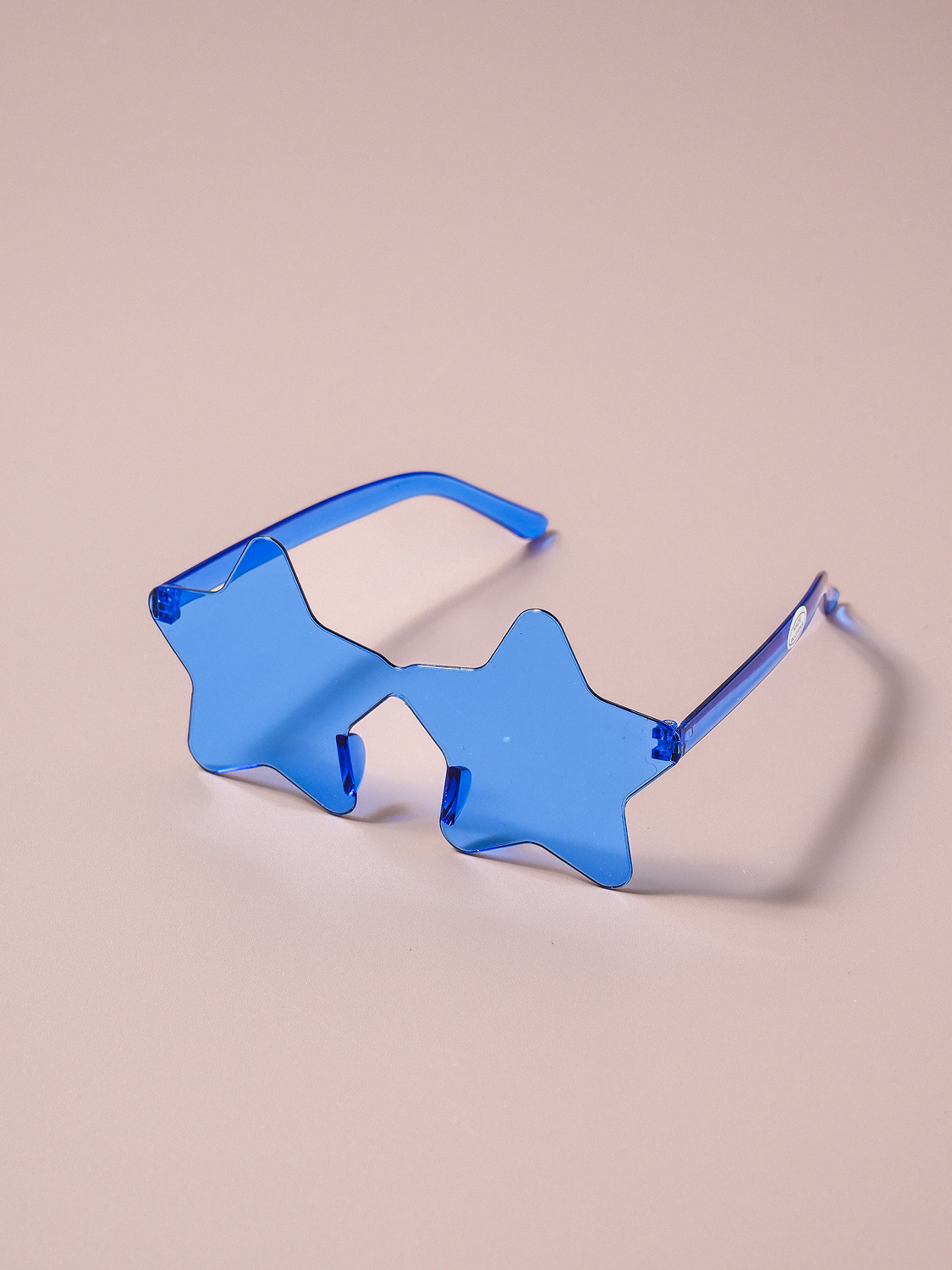 2 star tinted party glasses