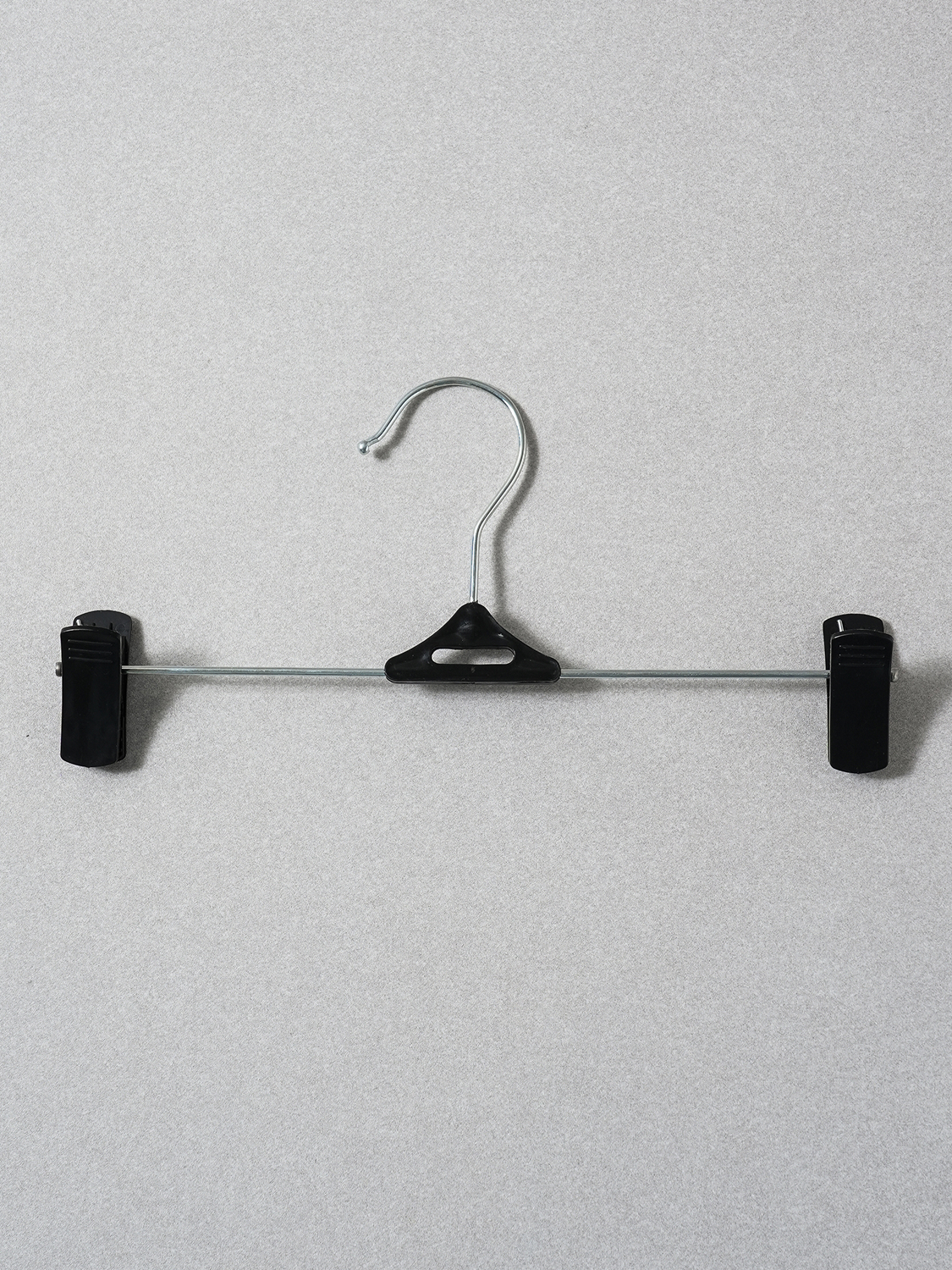 4 claw pants hangers