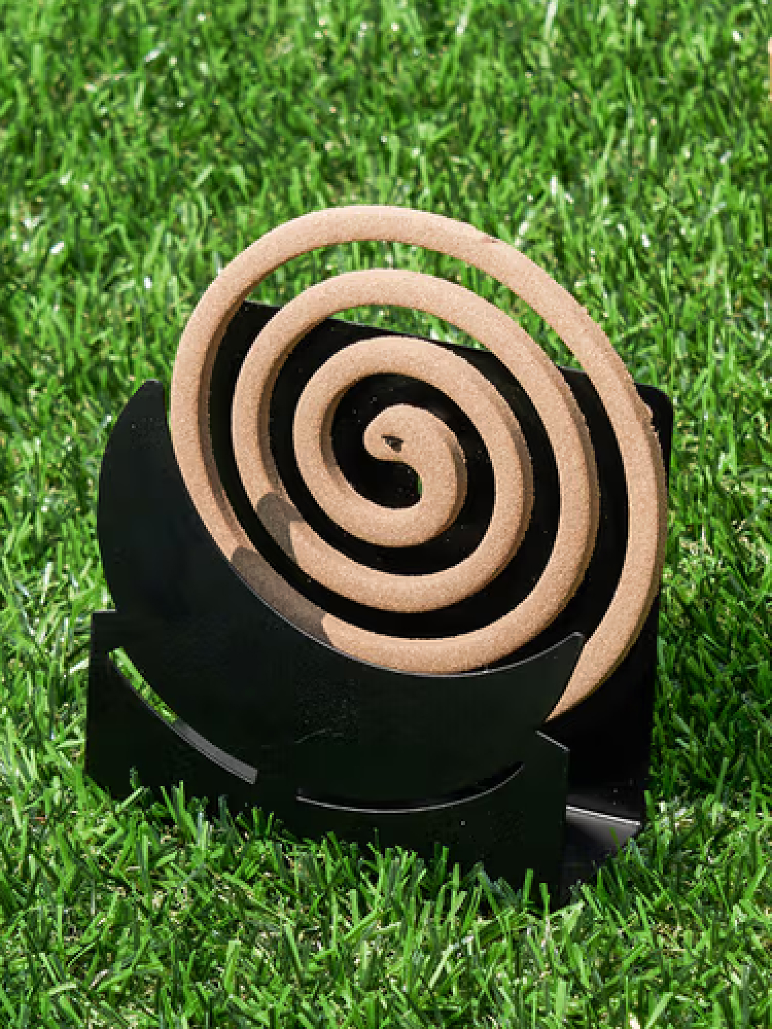 Moon-shaped mosquito coil burner for camping