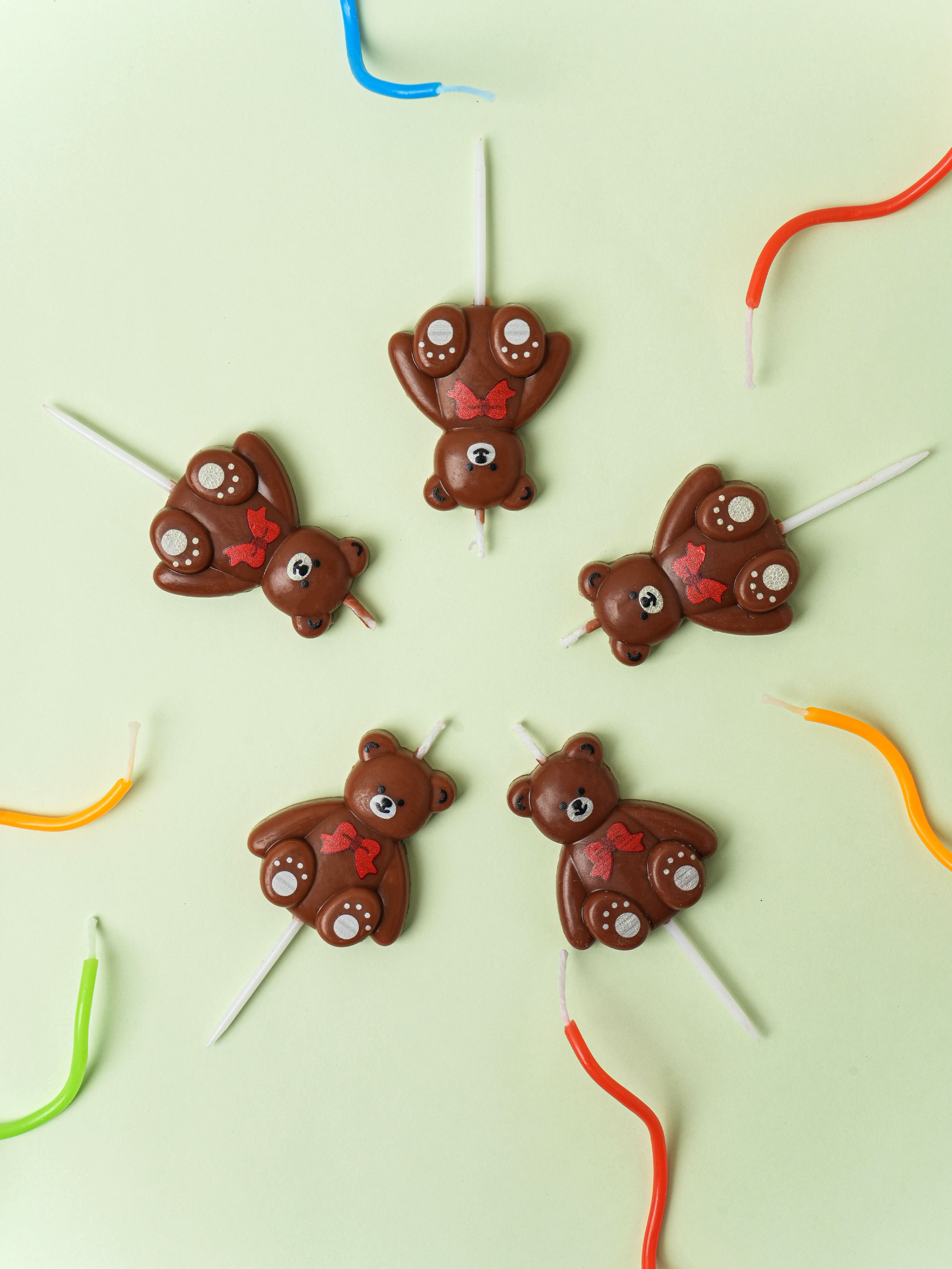 5 bear party candles