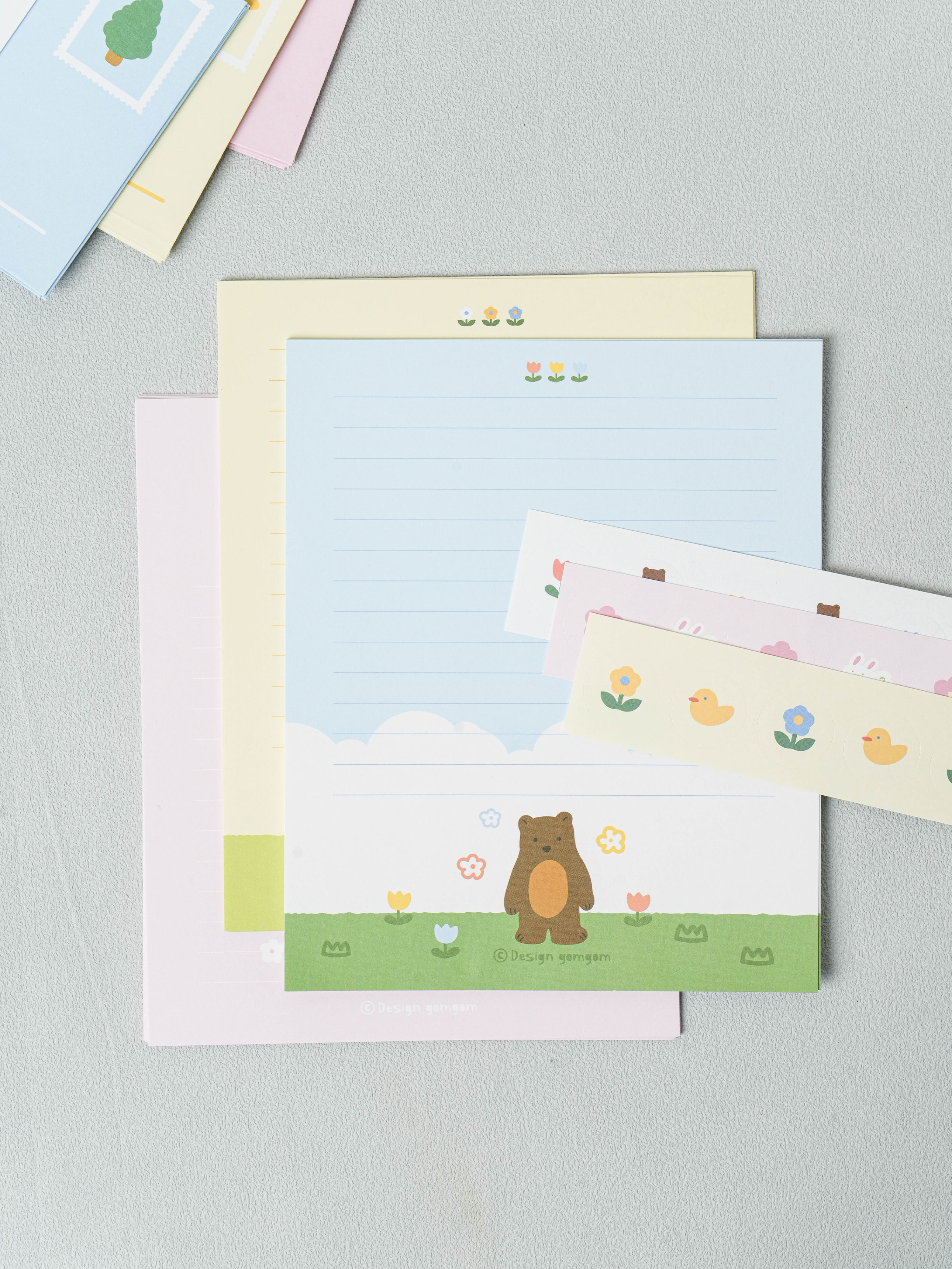 animal letter set pink