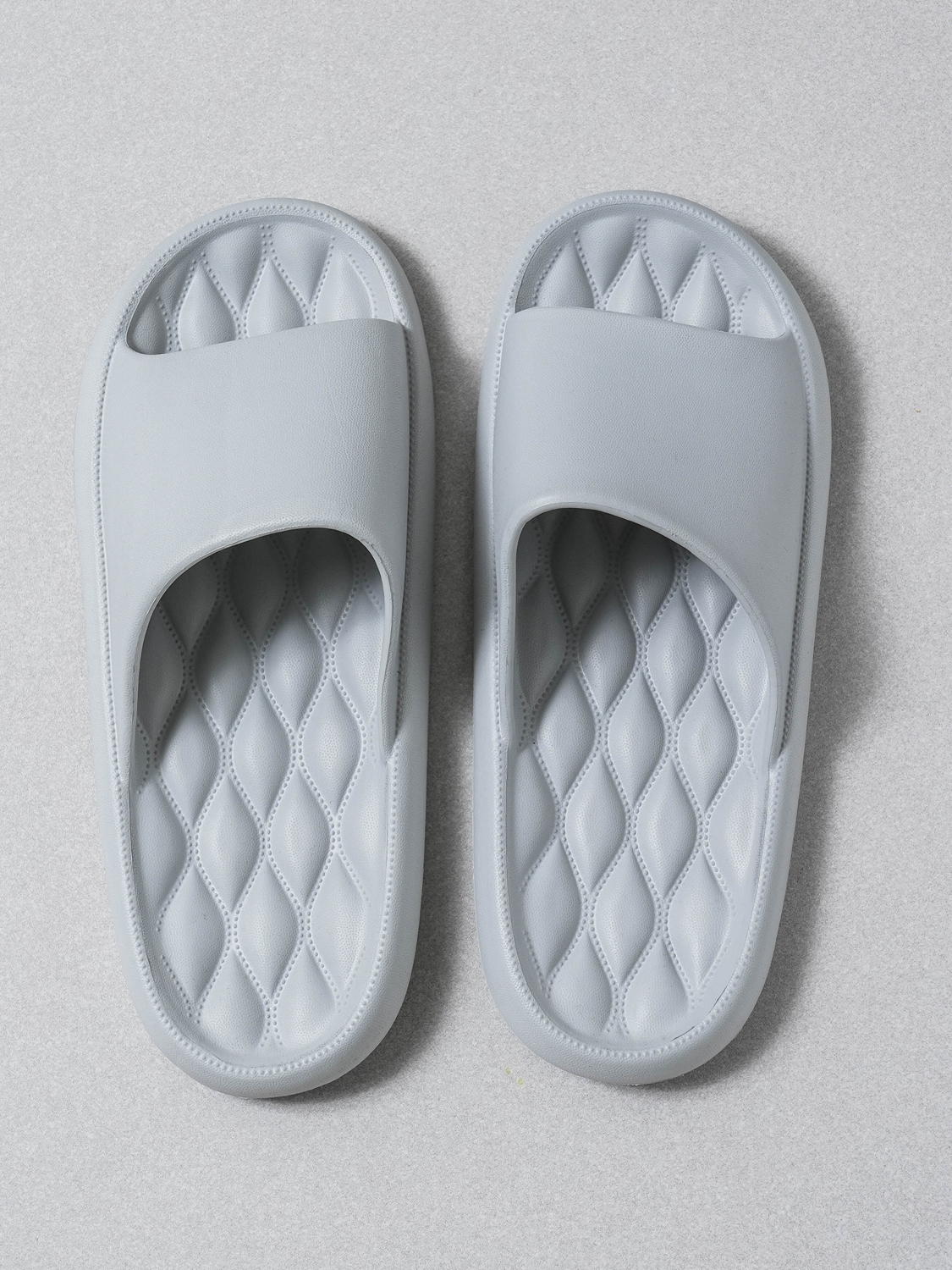 EVA diamond pattern slippers 260~280 mm