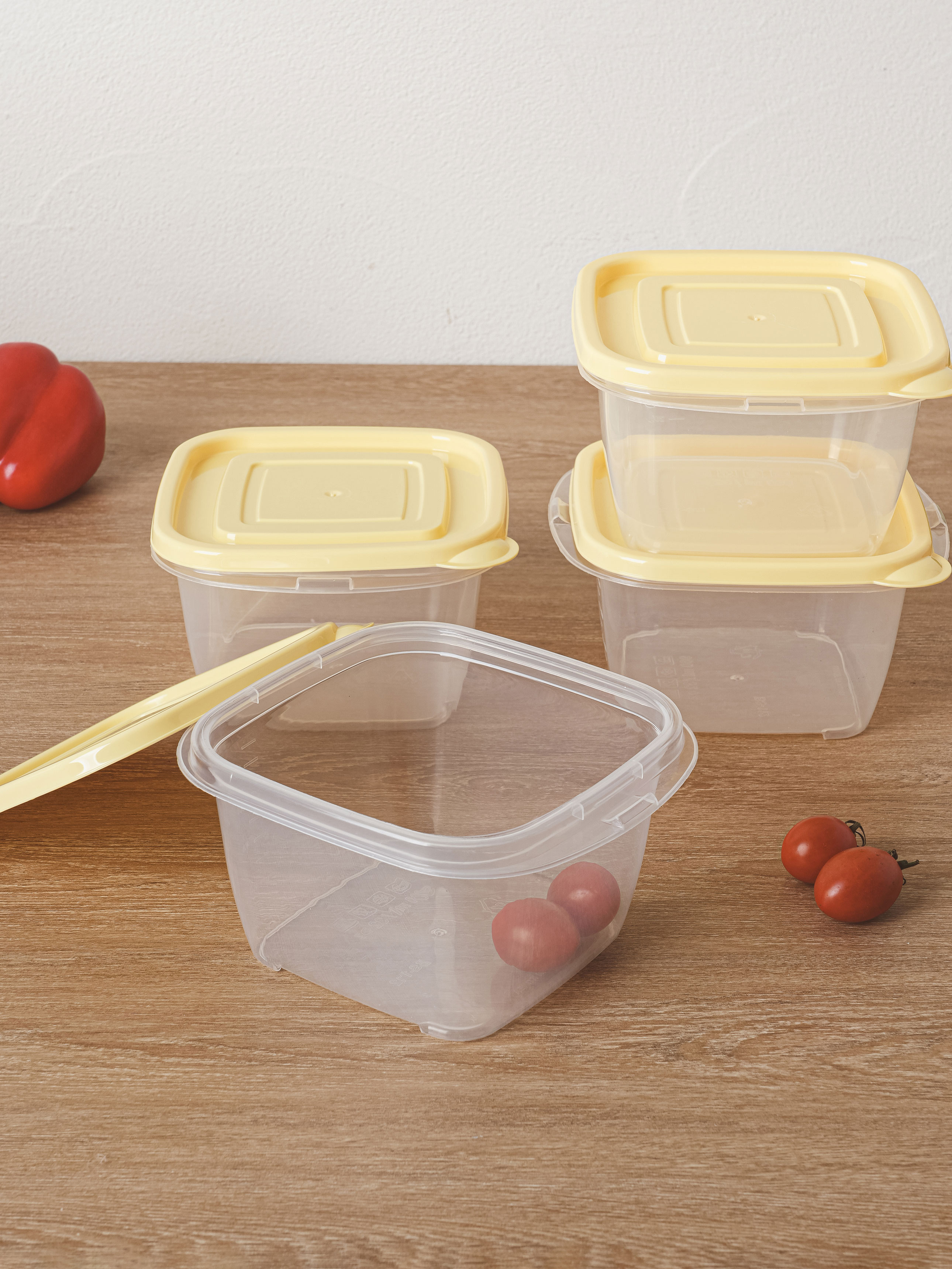 TARK square convenient container 960ml 4 pack yellow