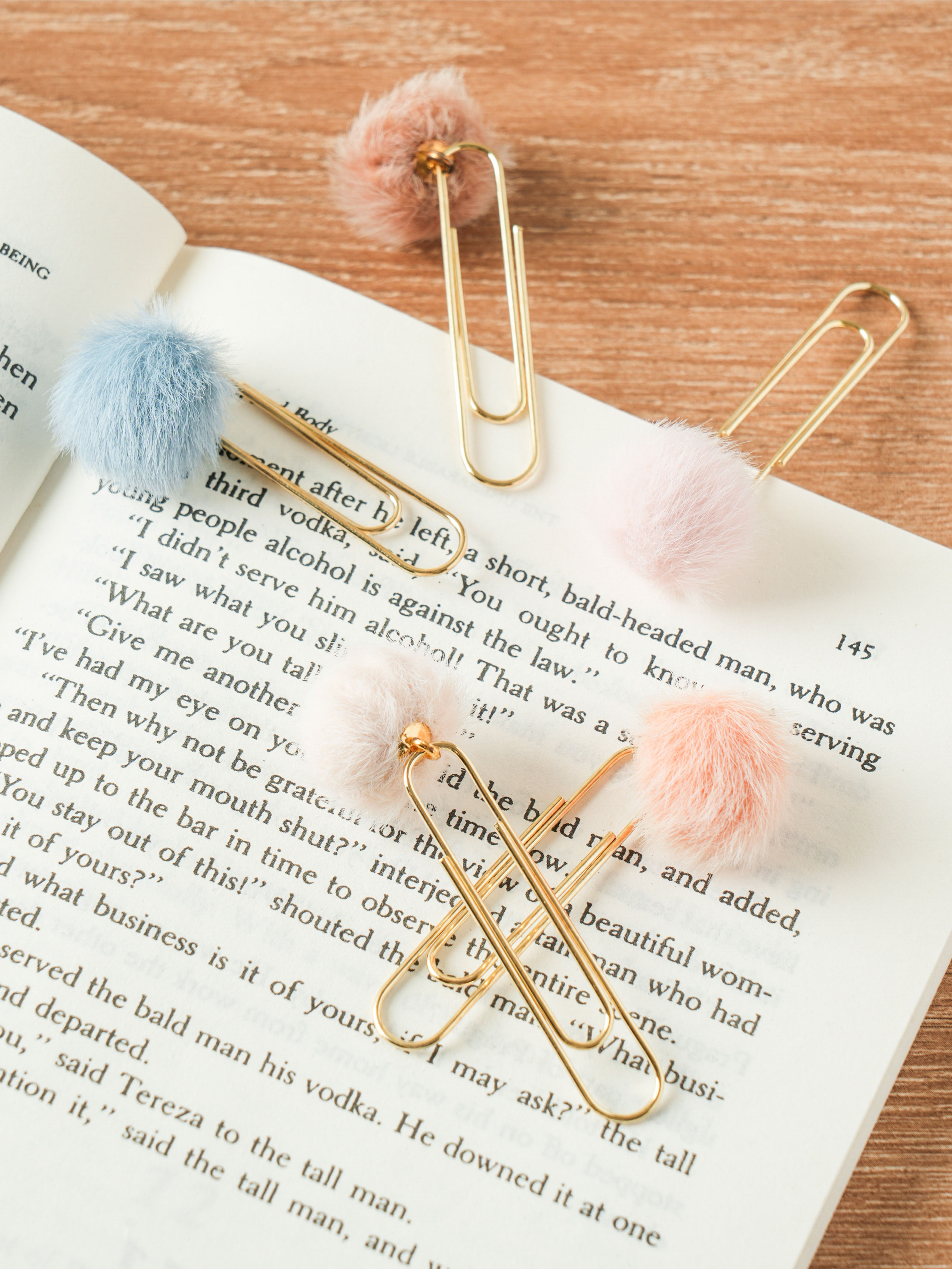 Pom pom bell clip 5 cm 5 pieces