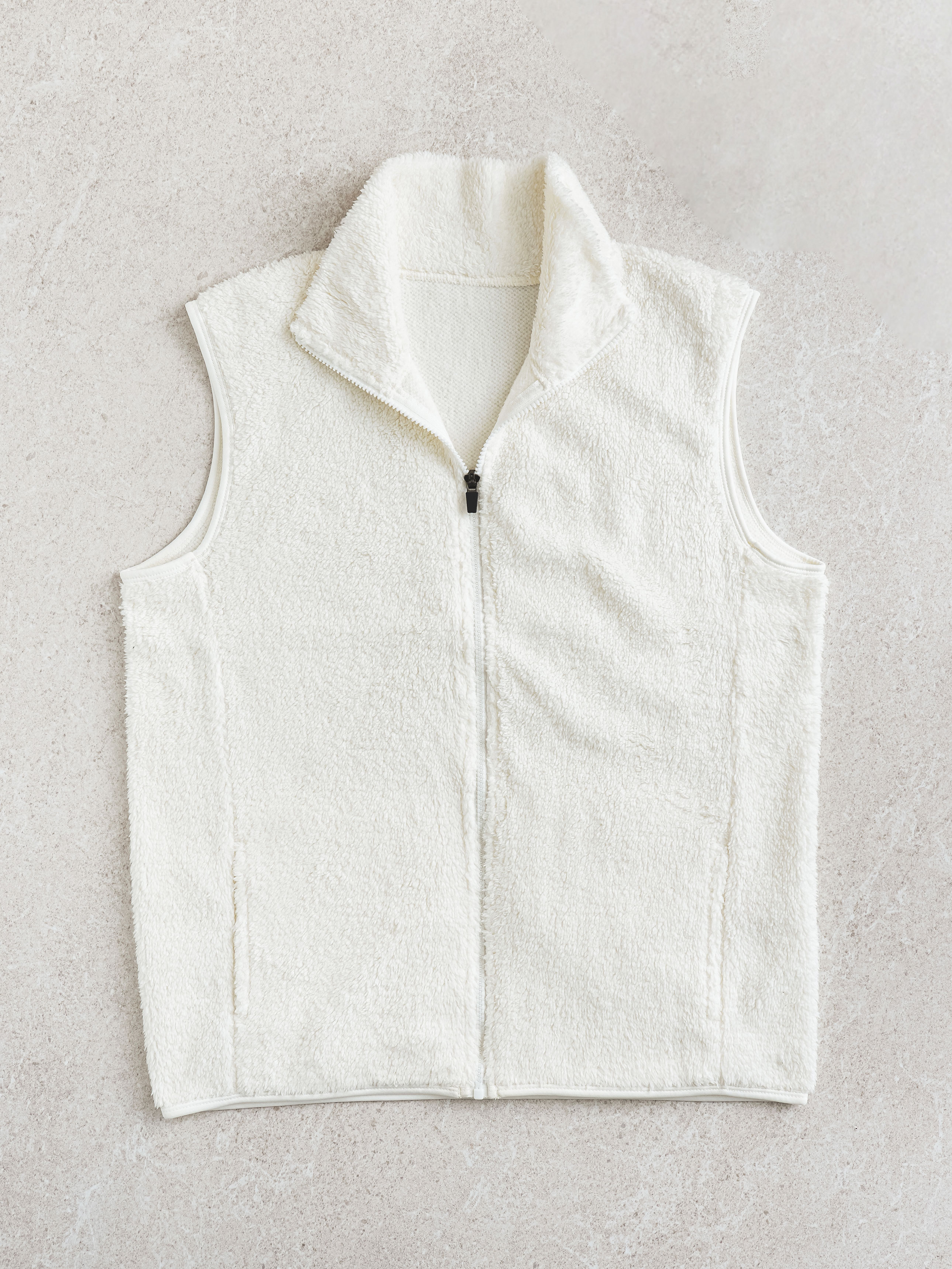 Fluffy Vest Fleece Zip-Up XL White