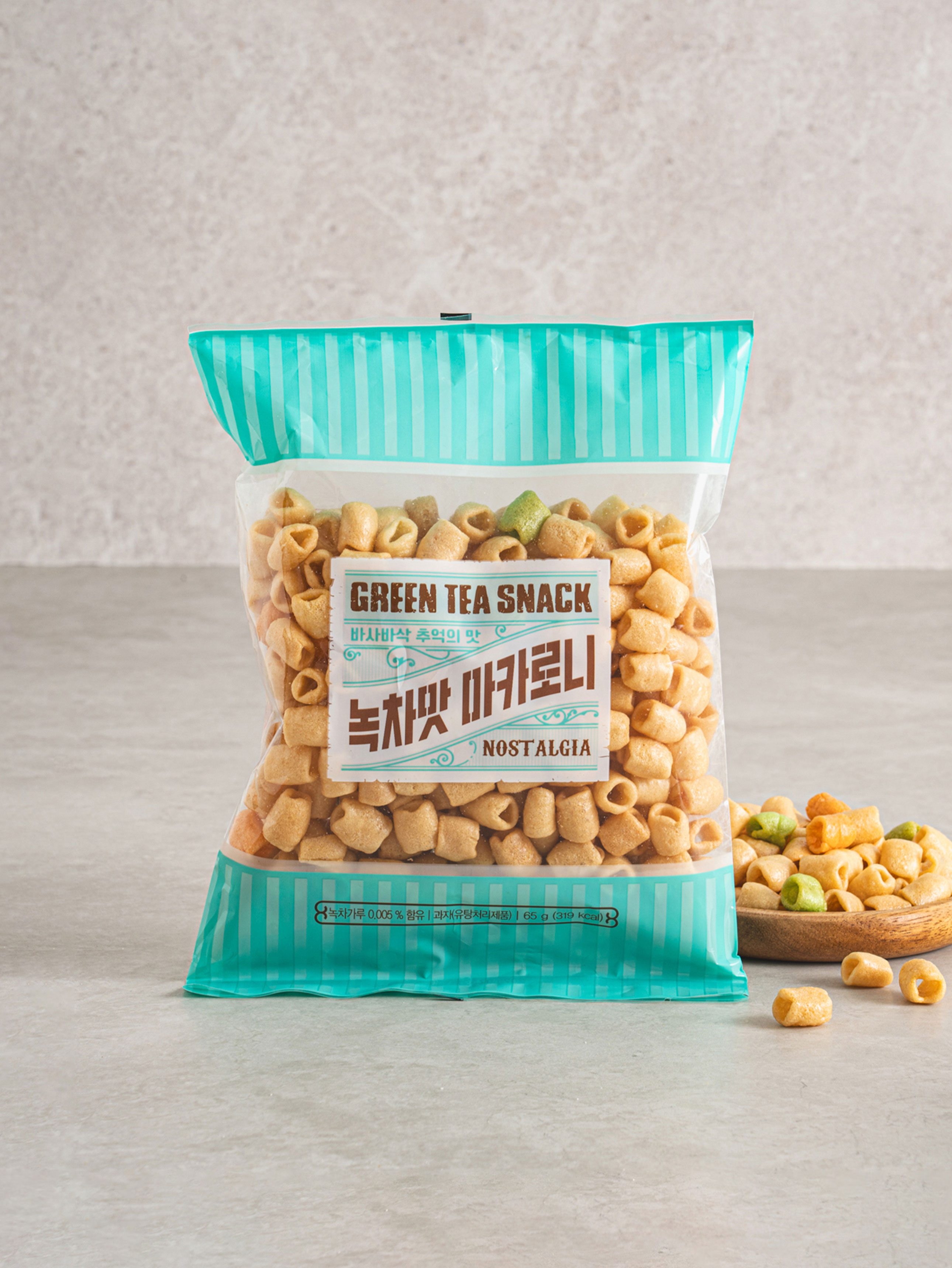 65 g green tea flavored macaroni cookies