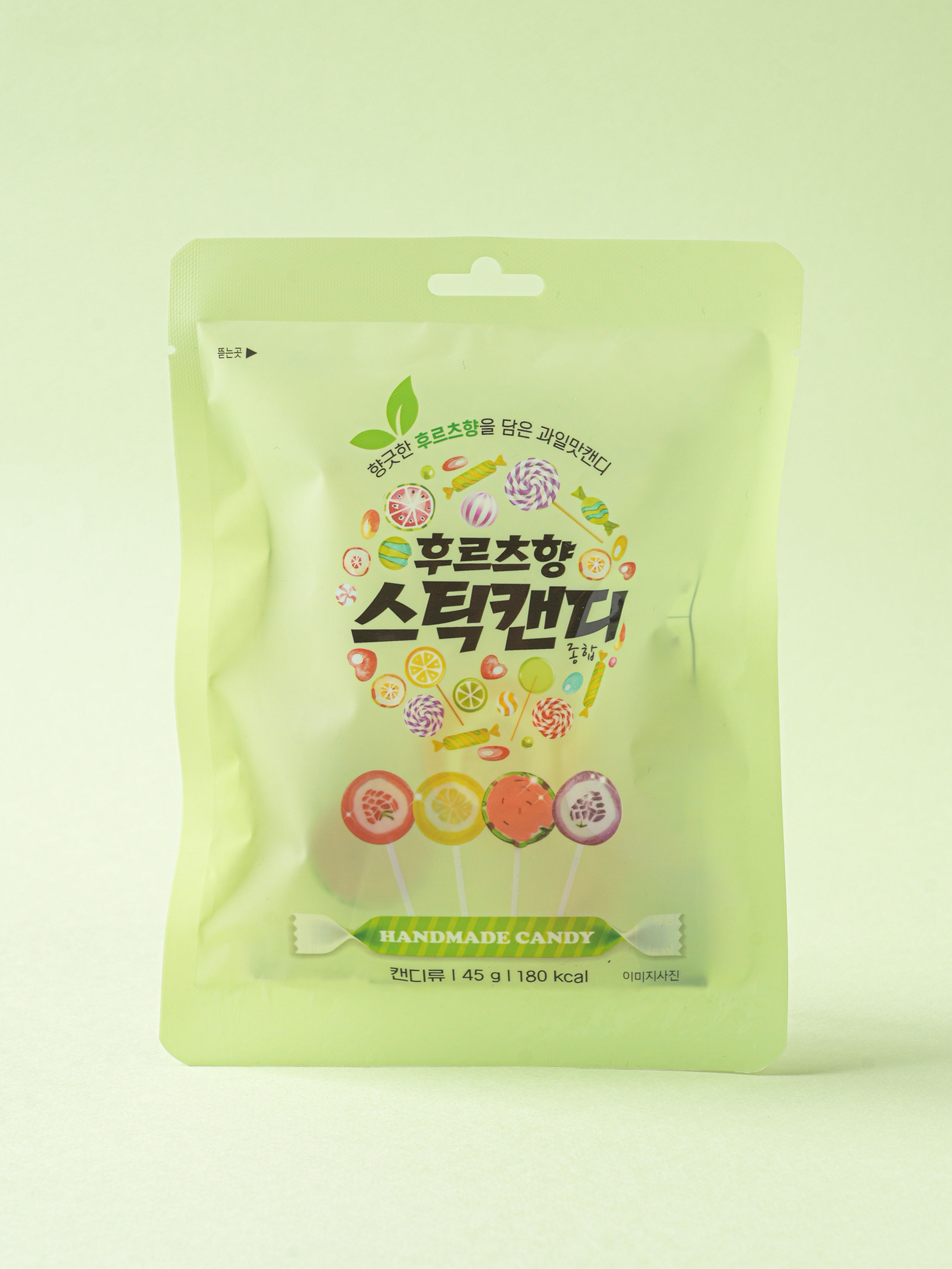 Fruit flavored stick candy 45 g
