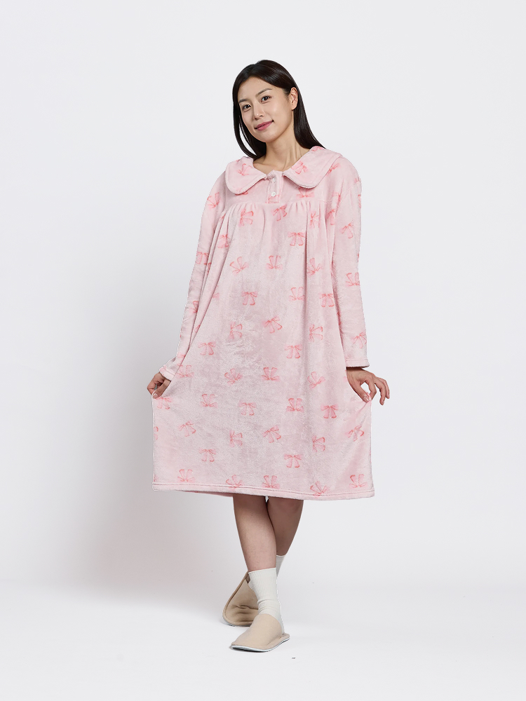 [Women] Collar point one piece pink