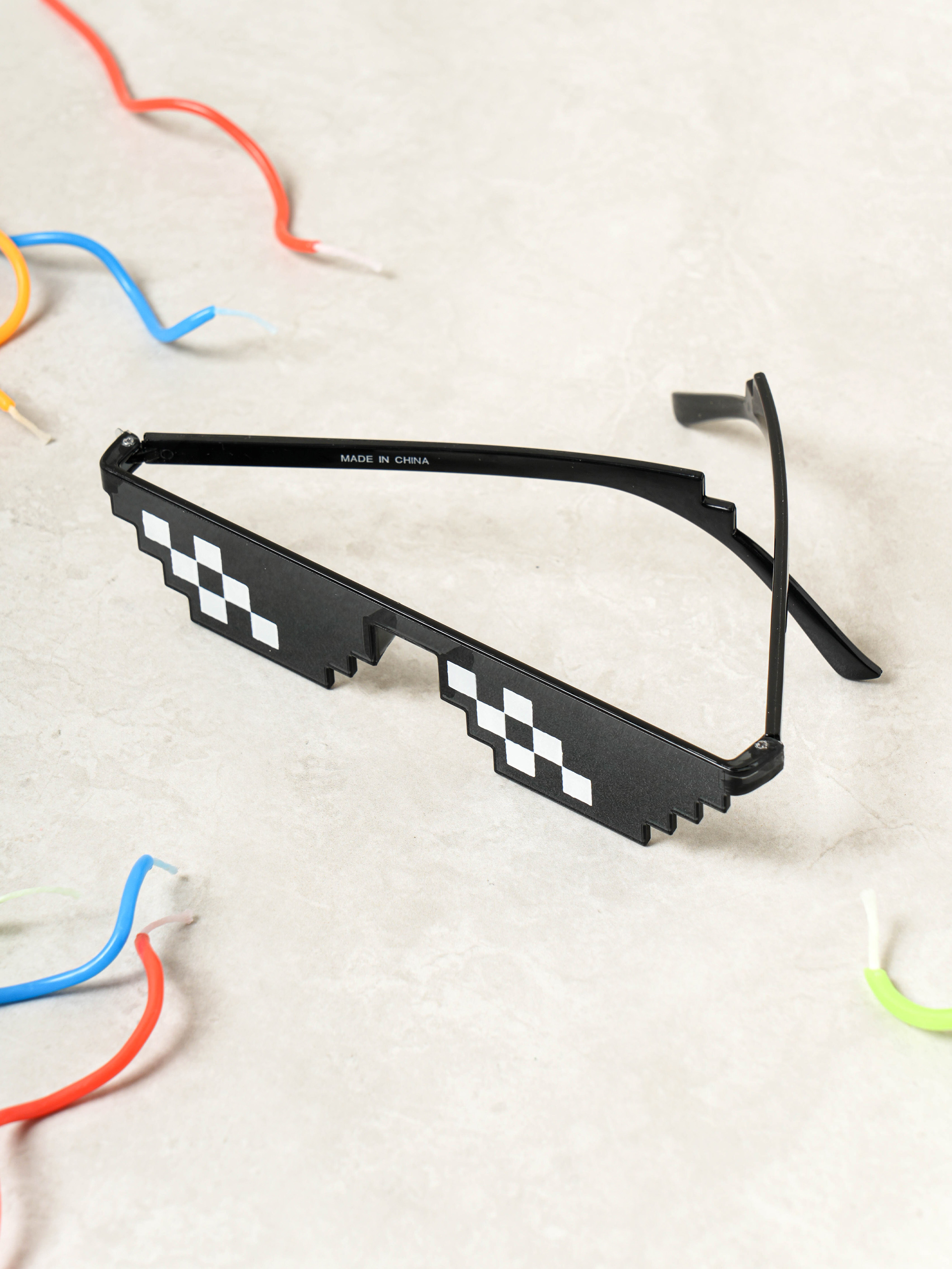 Mosaic Hipster Party Glasses