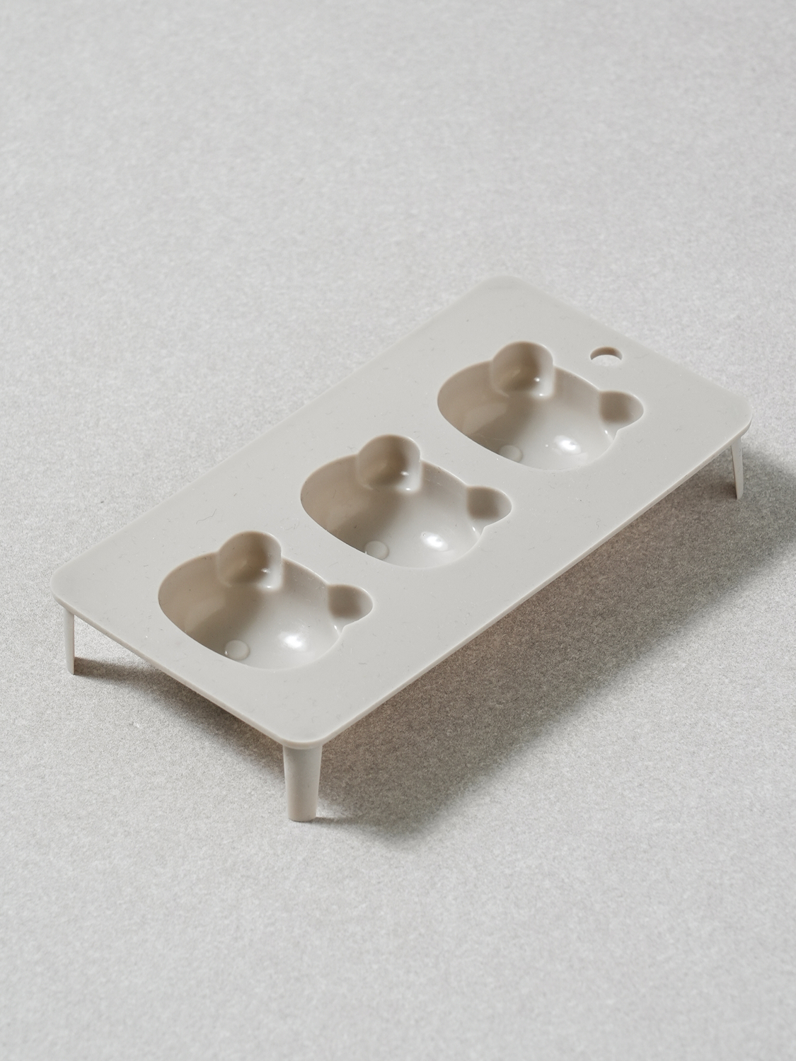 Silicone bread mold bear