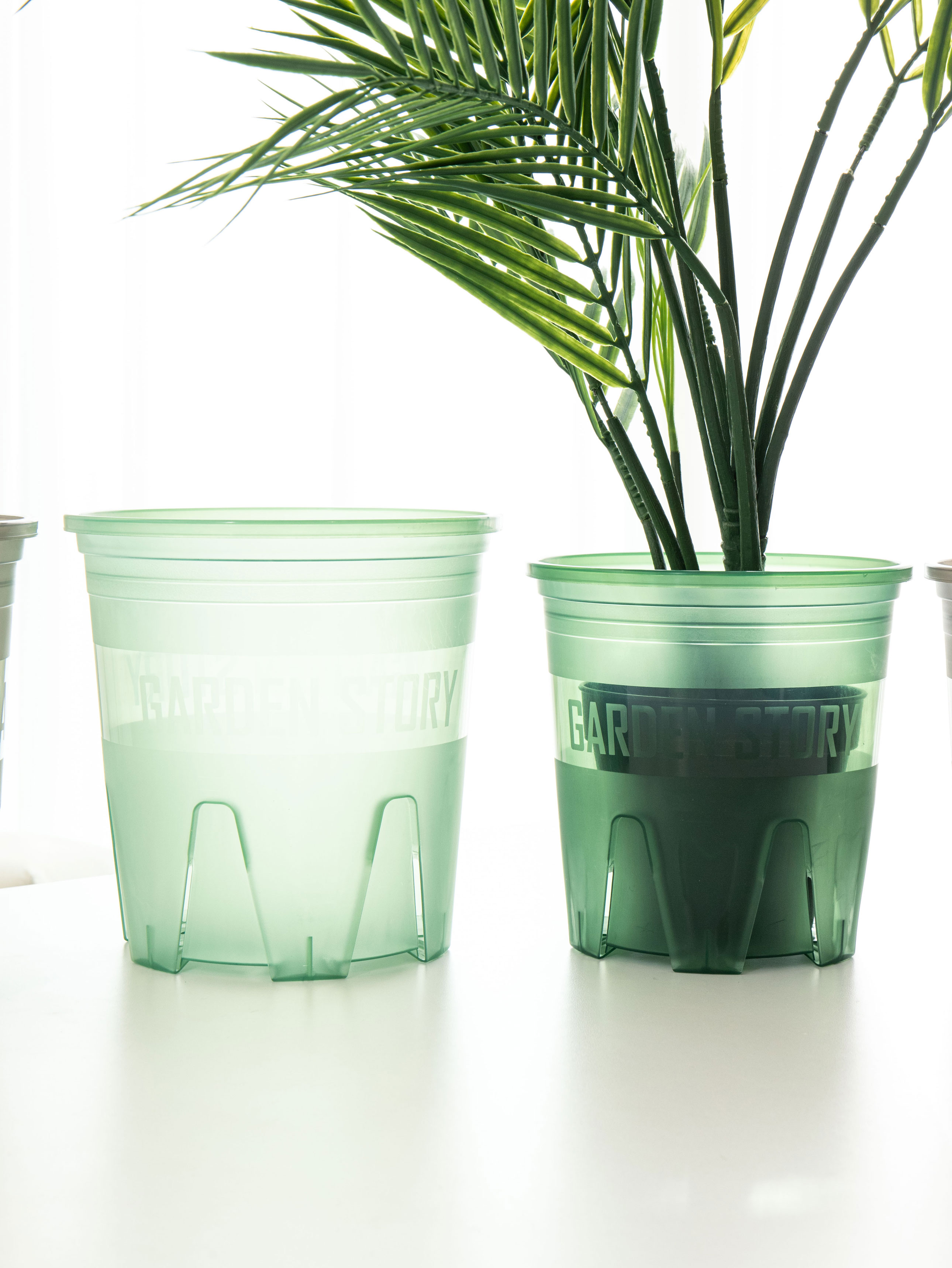 Slit flower pot No. 1 16cmX16cm