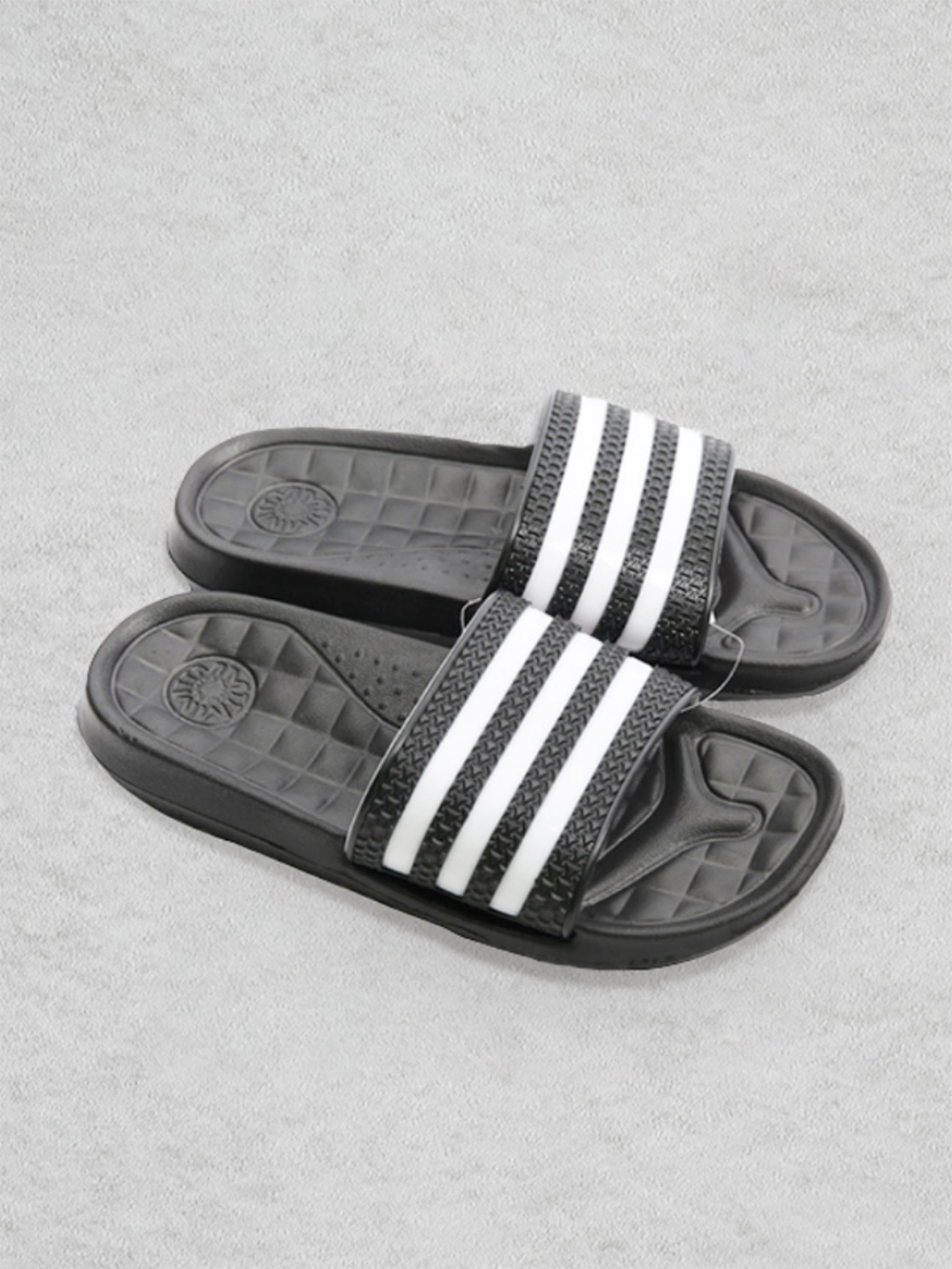 EVA black three-stripe slippers approximately 260 mm