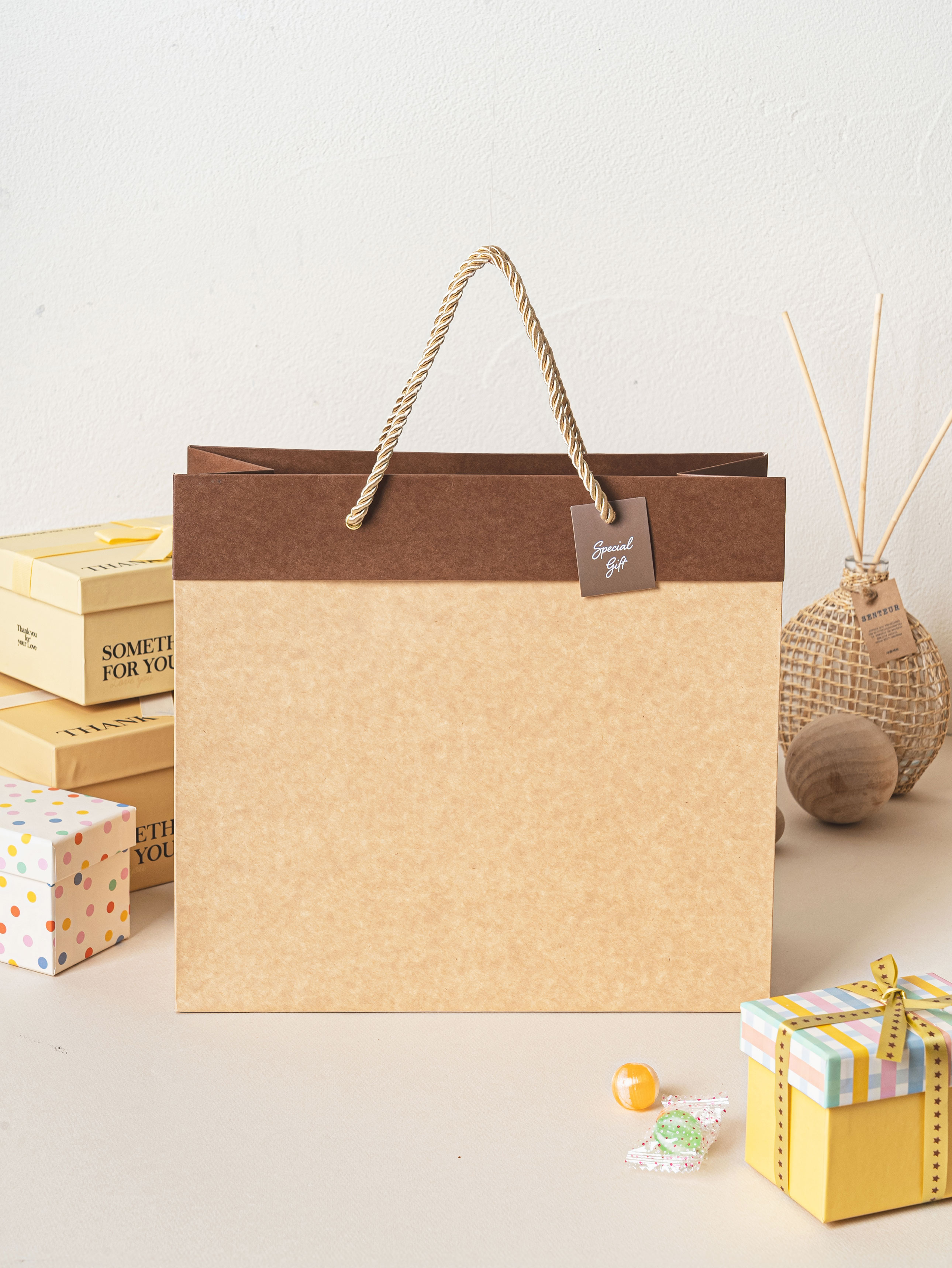 Top Point Kraft Horizontal Gift Bag M Brown